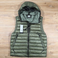C.P. Company D.D. Shell Goggle Down Gilet in Seagrass - Green