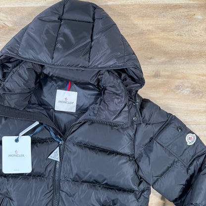 Moncler Maya Matte Short Down Jacket in Black