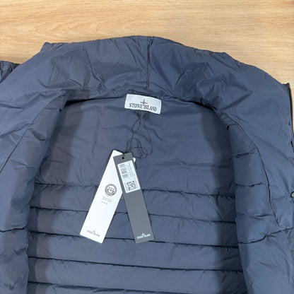 Stone Island Seamless Tunnel Nylon Down-TC Vest in Navy