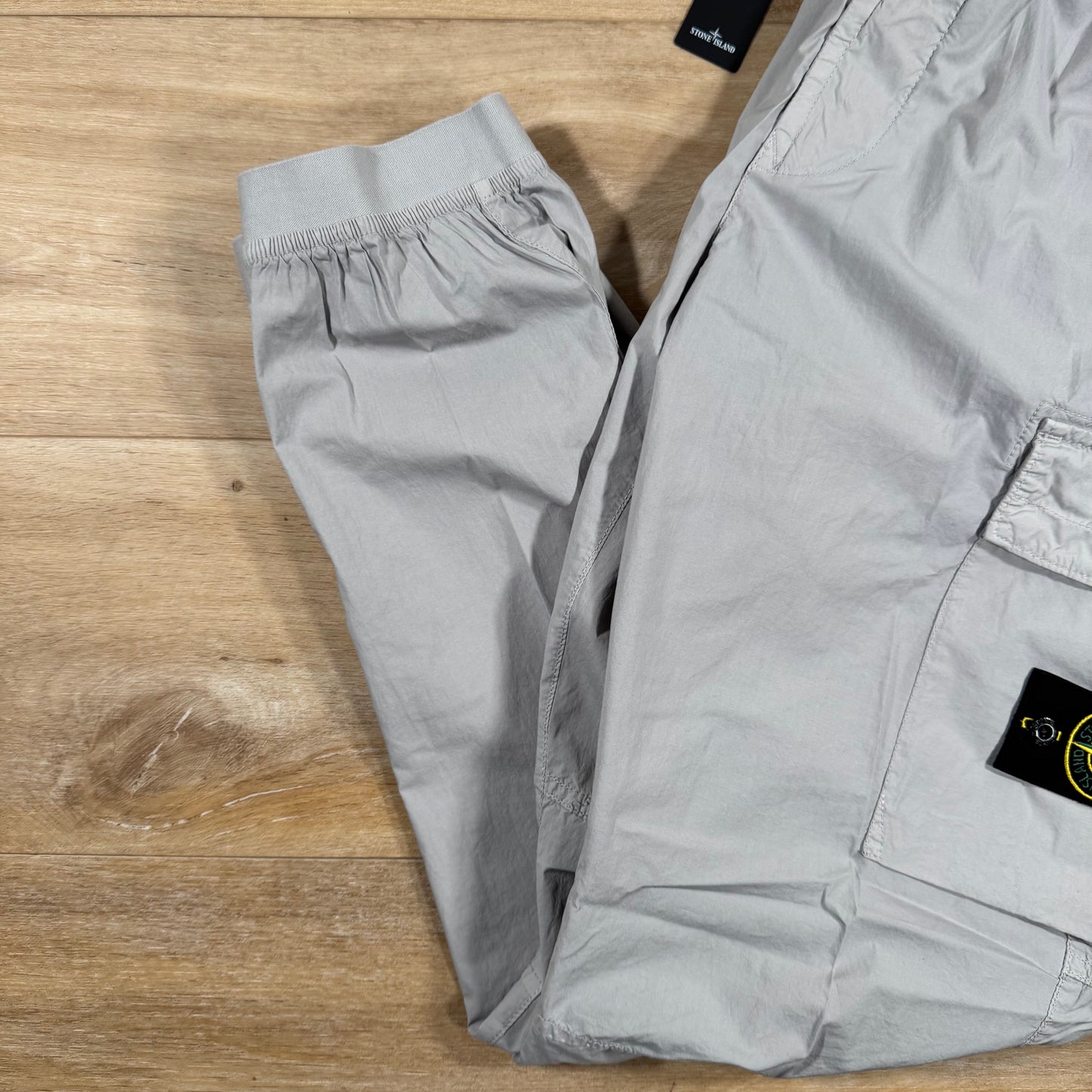 Stone Island Stretch Cotton Tela Cargo Pants in Pearl Grey