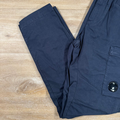 C.P. Company Stretch Sateen Regular Lens Cargo Pants in Navy