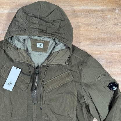 C.P. Company Chrome-R Hooded Zipped Lens Overshirt in Ivy Green