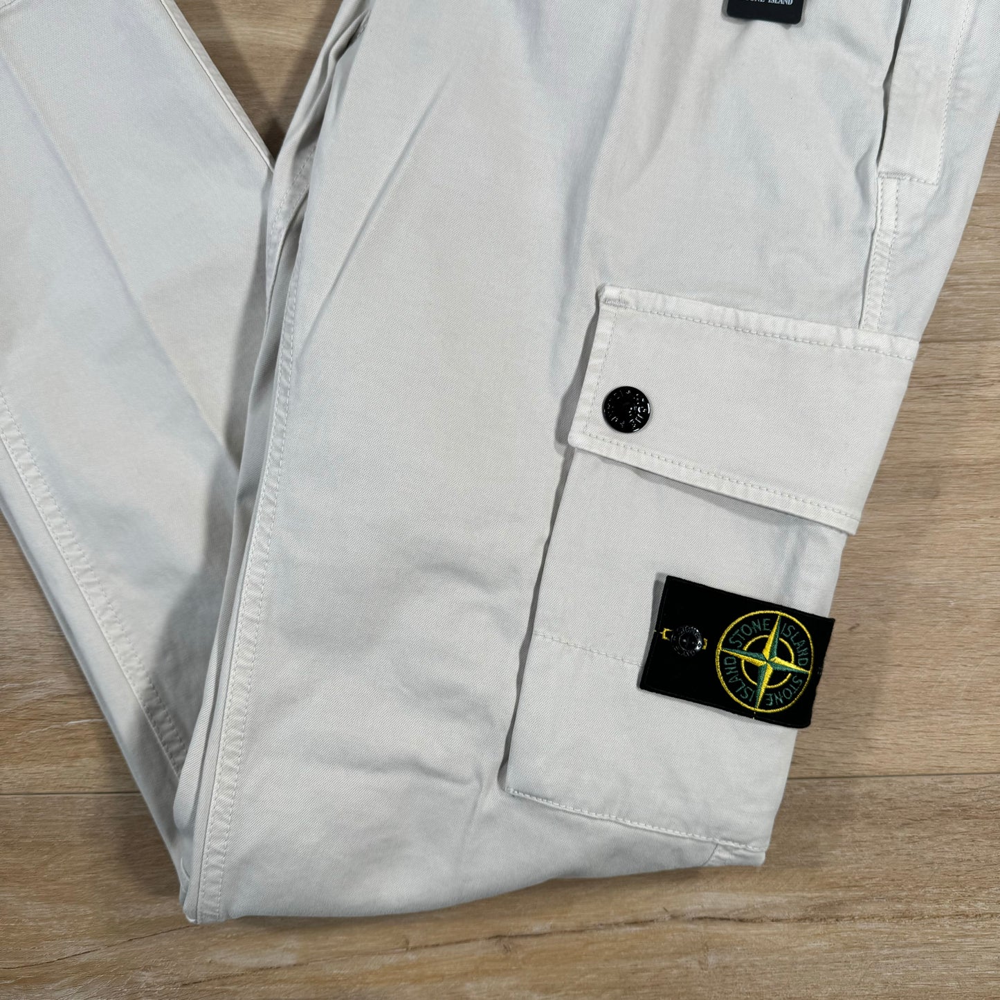 Stone Island Cargo Trousers in Stucco