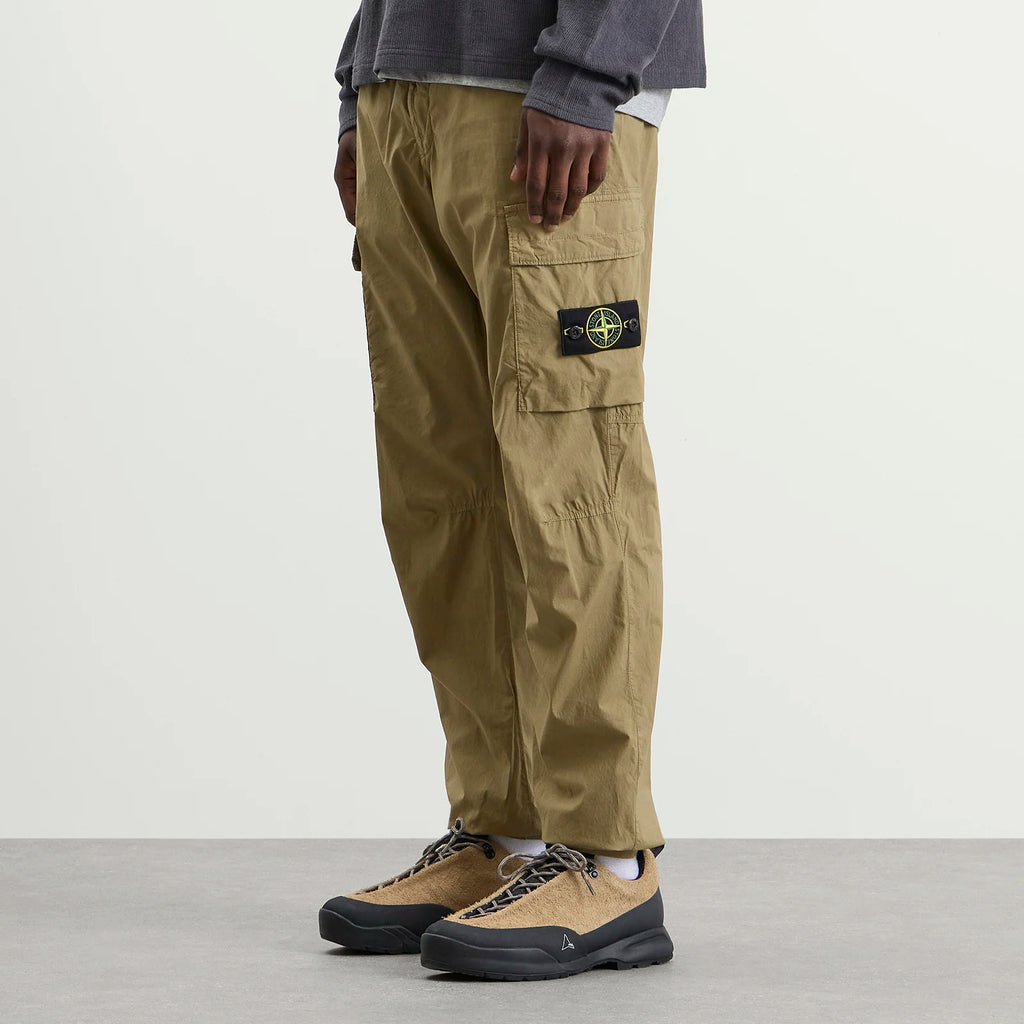 Stone Island Stretch Cotton Tela Paracadute Cargo Trousers in Military Green