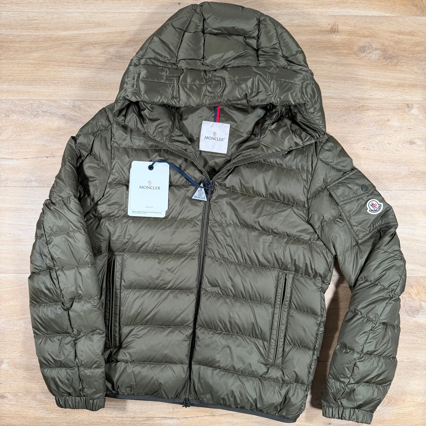 Moncler Najan Hooded Down Jacket in Green