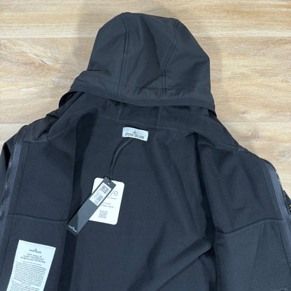 Stone Island Soft Shell-R Jacket in Black