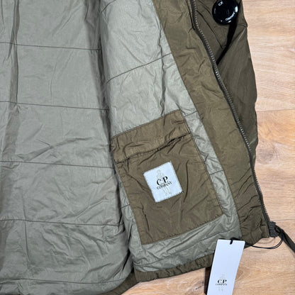 C.P. Company Chrome-R Hooded Zipped Lens Overshirt in Ivy Green