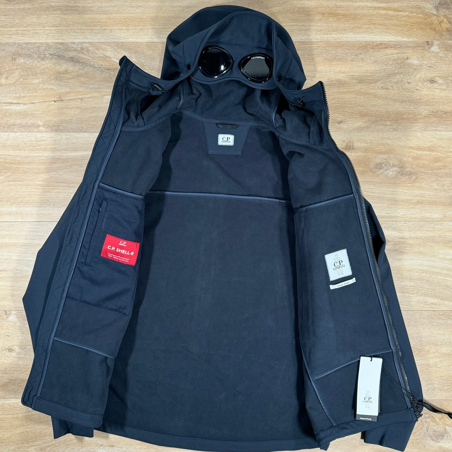 C.P. Company Shell-R Goggle Jacket in Navy