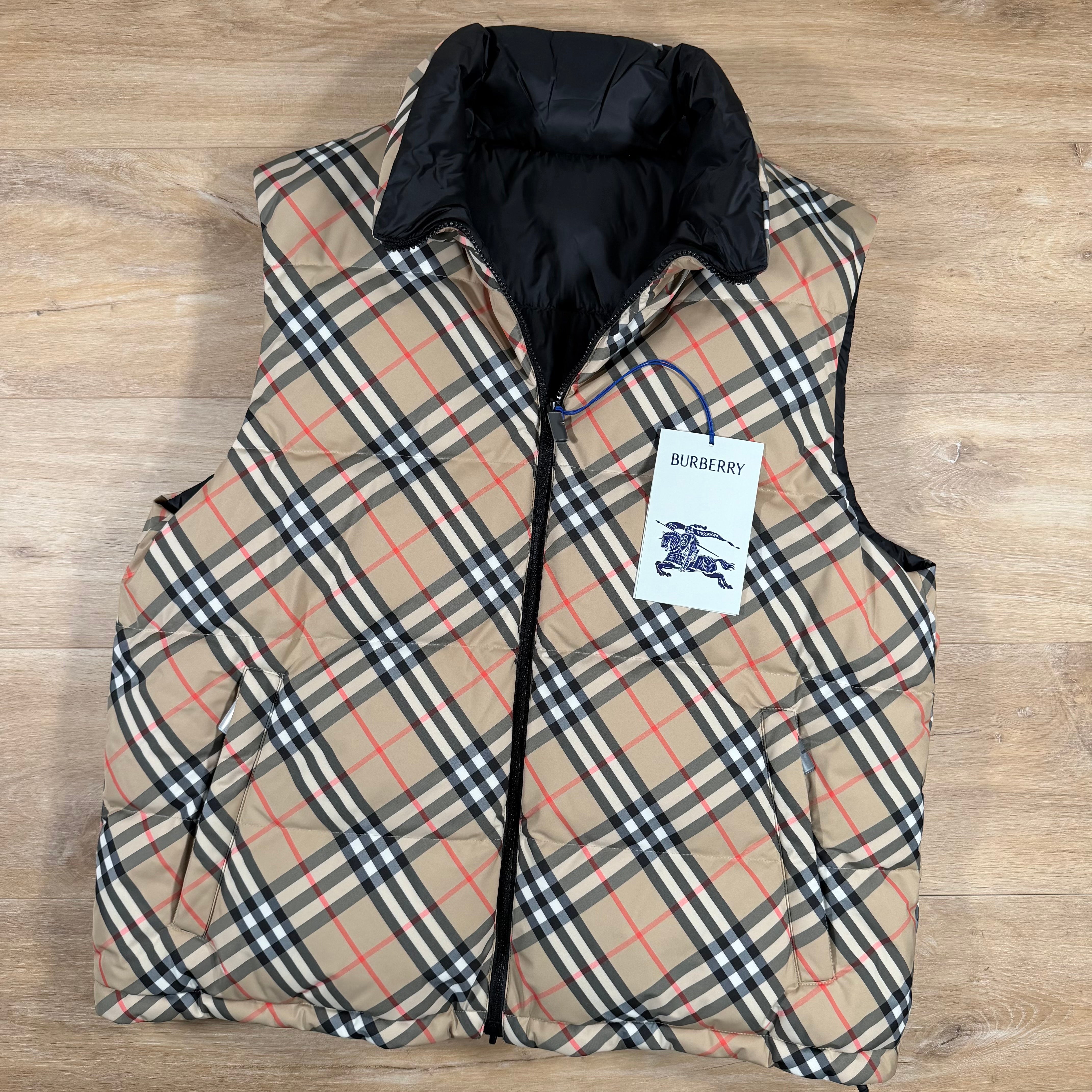 Burberry Reversible Check Puffer Gilet in Sand Beige – Label Menswear