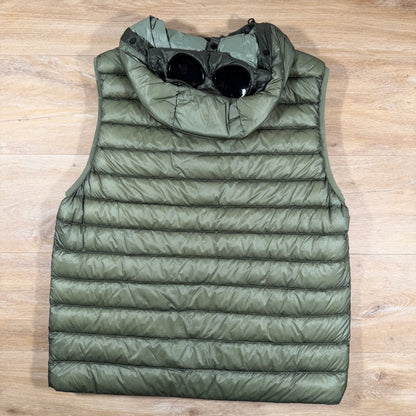 C.P. Company D.D. Shell Goggle Down Gilet in Seagrass - Green