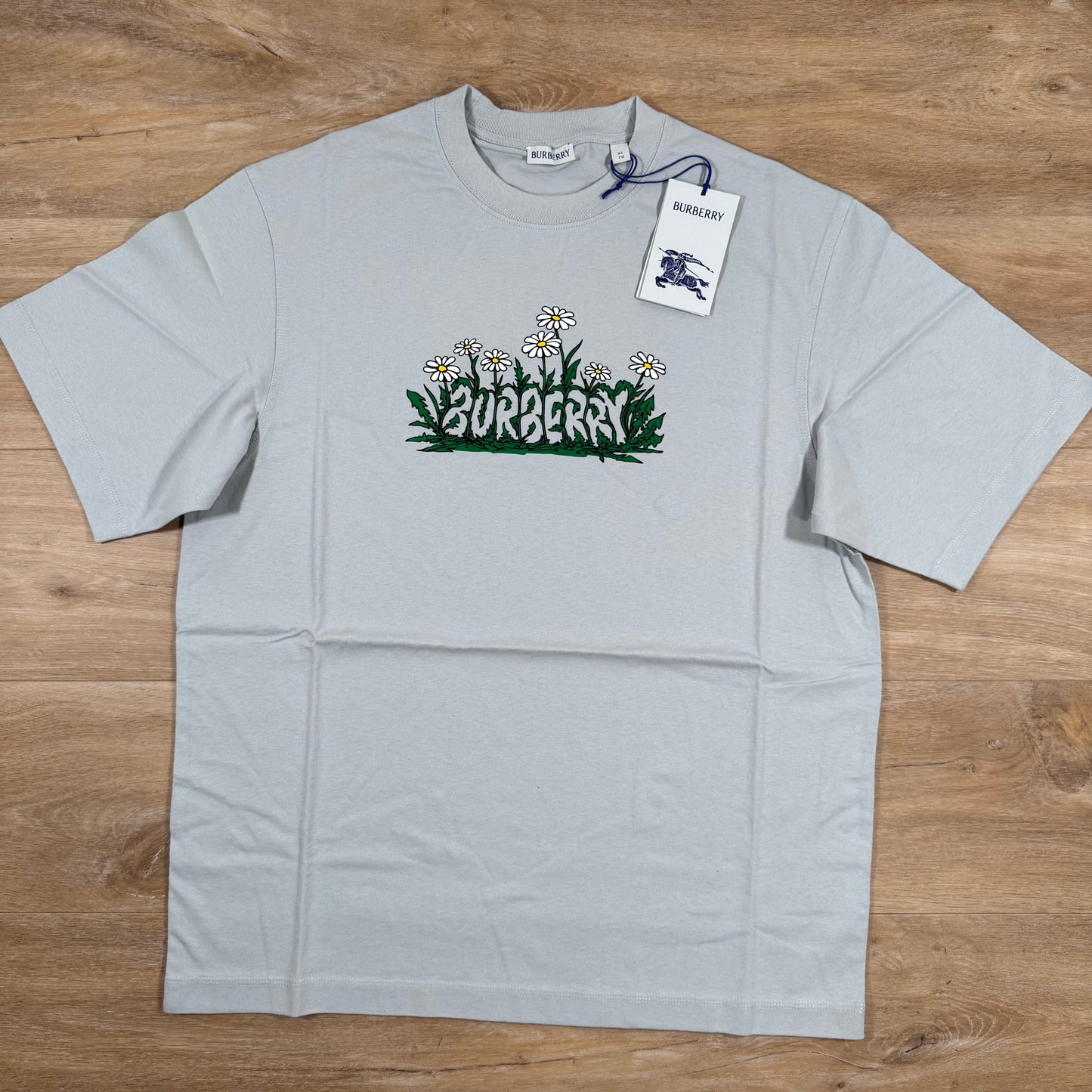 Burberry Daisy Logo Cotton T-Shirt in Winter Grey