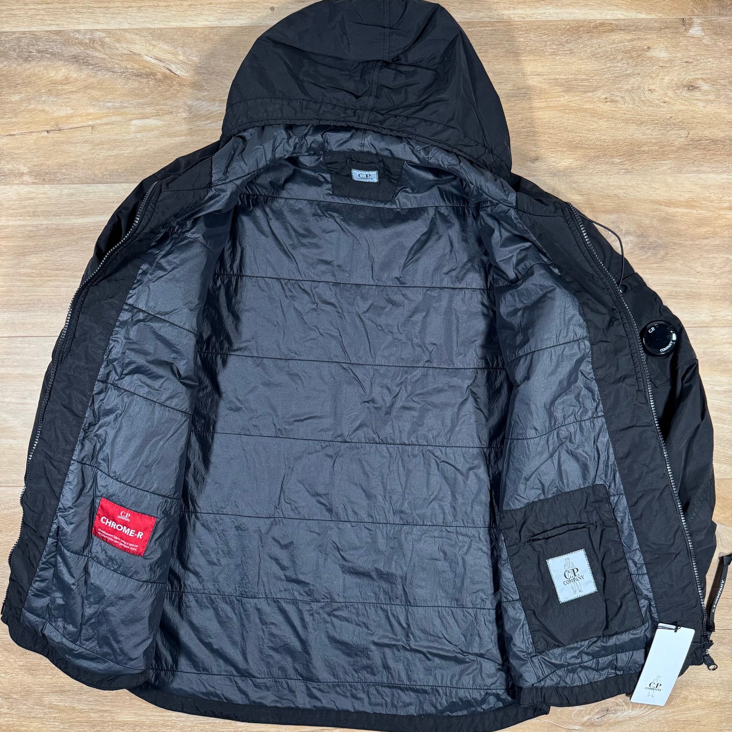 C.P. Company Chrome-R Hooded Zipped Lens Overshirt in Black