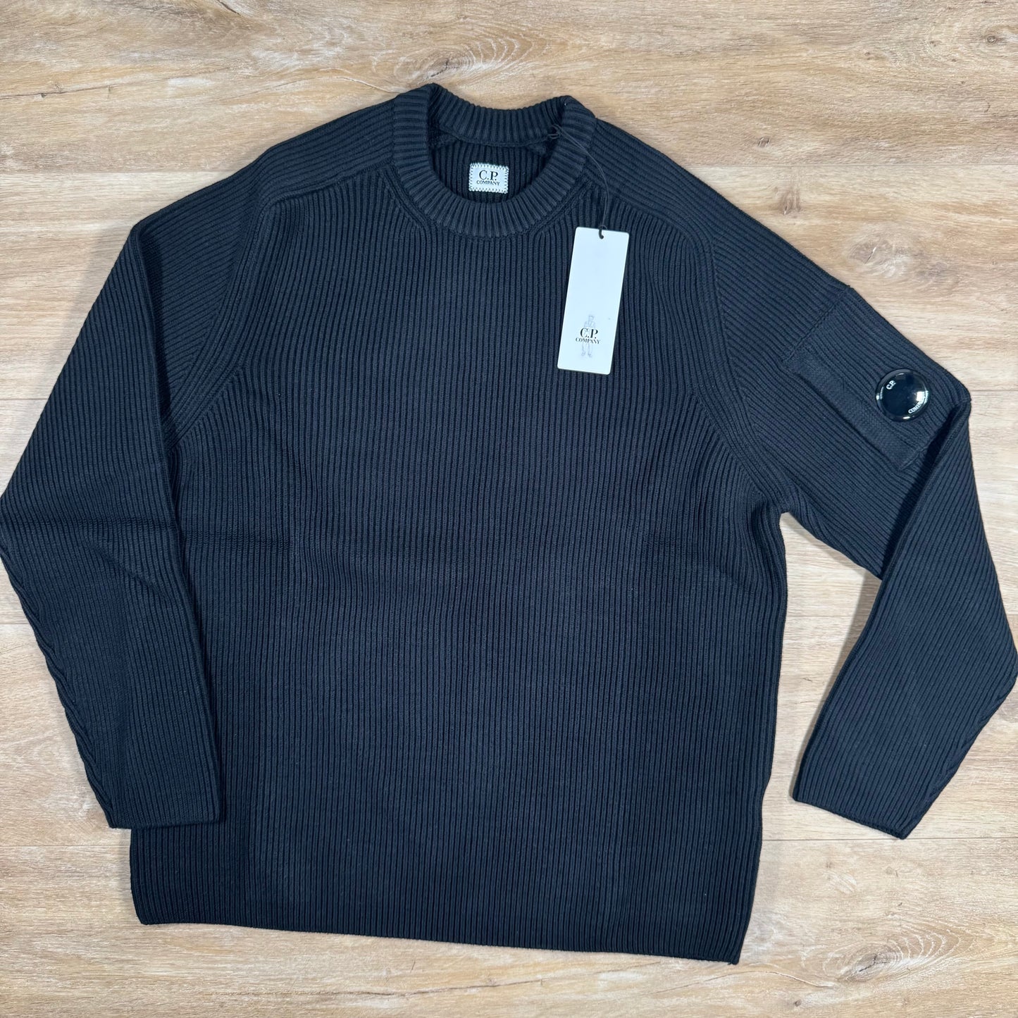 C.P. Company Full Rib Crewneck Lens Sweater in Black