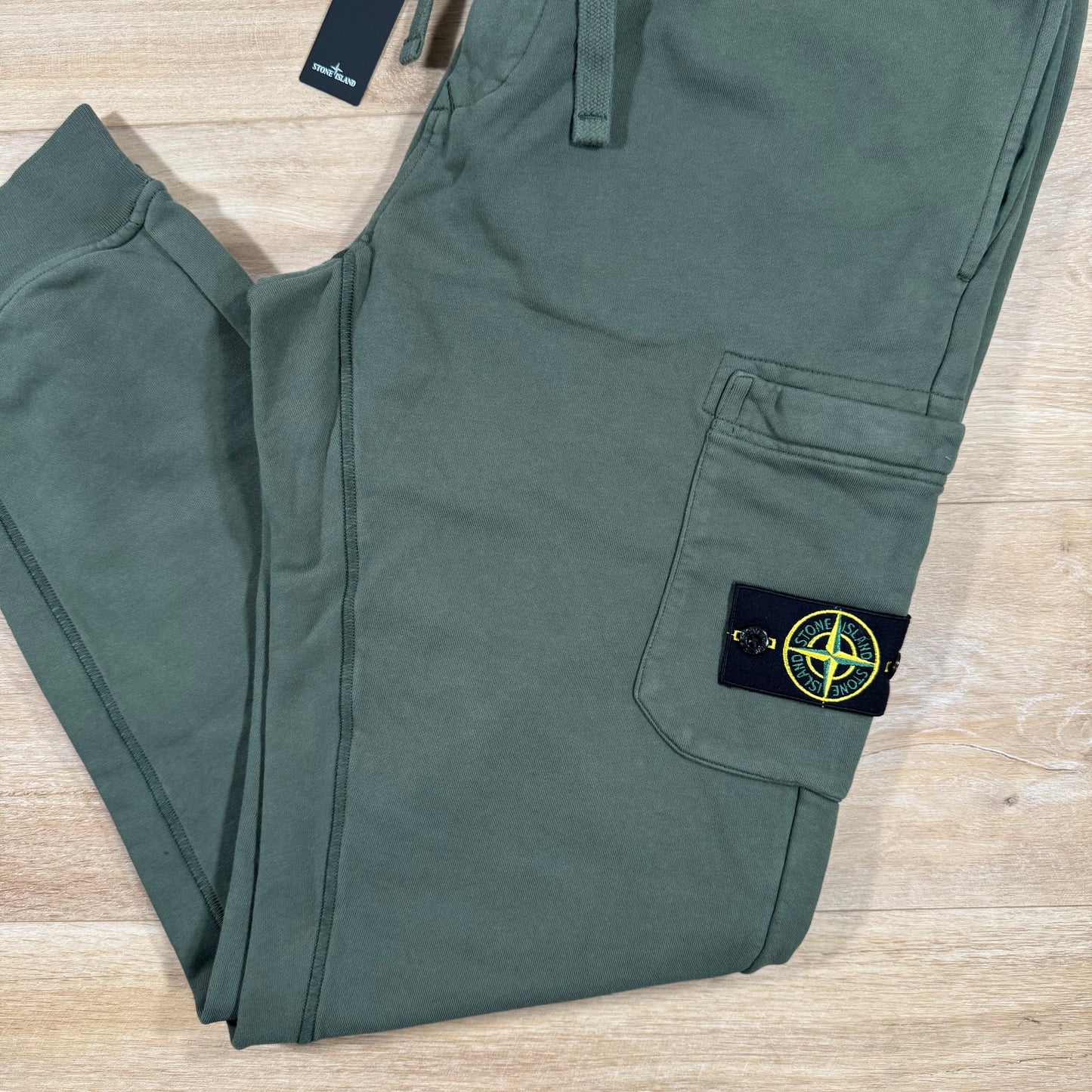 Stone Island Slim Fit Cargo Sweatpants in Musk Green