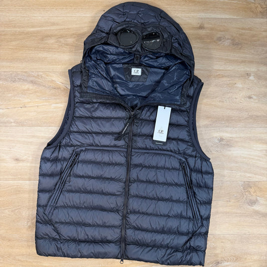 C.P. Company D.D. Shell Goggle Down Gilet in Navy