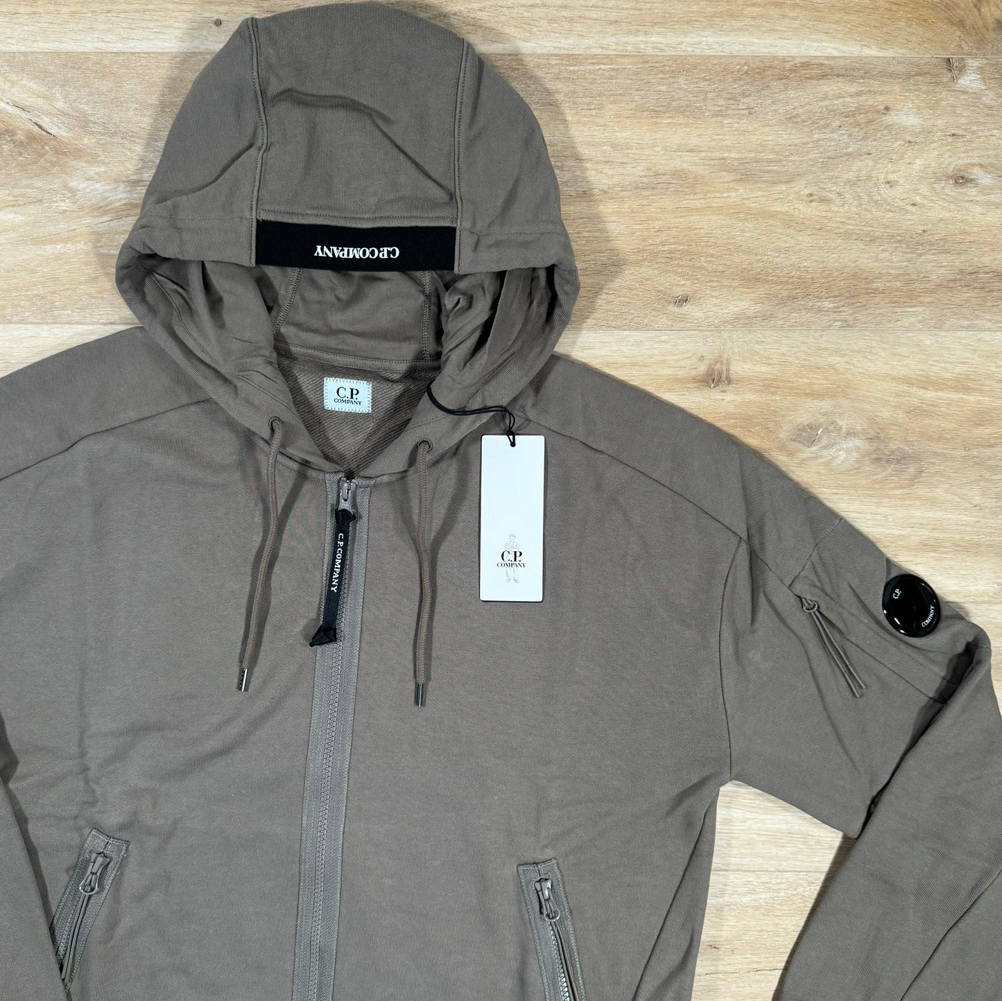 C.P. Company Diagonal Raised Zipped Lens Hoodie in Walnut