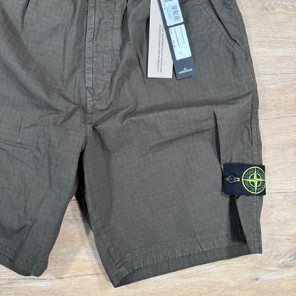 Stone Island Mil-Spec Stretch Ripstop-TC Bermuda Shorts in Military Green