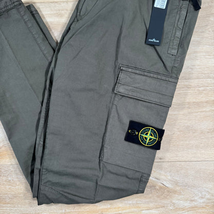 Stone Island Supima Twill Stretch-TC Cargo Trousers in Military Green