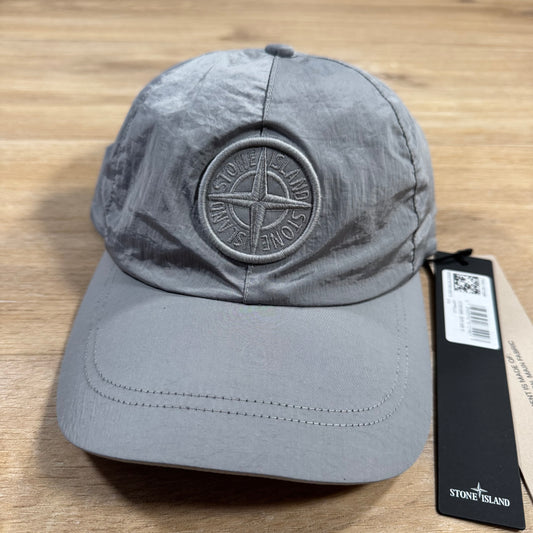Stone Island Nylon Metal Cap in Pearl Grey