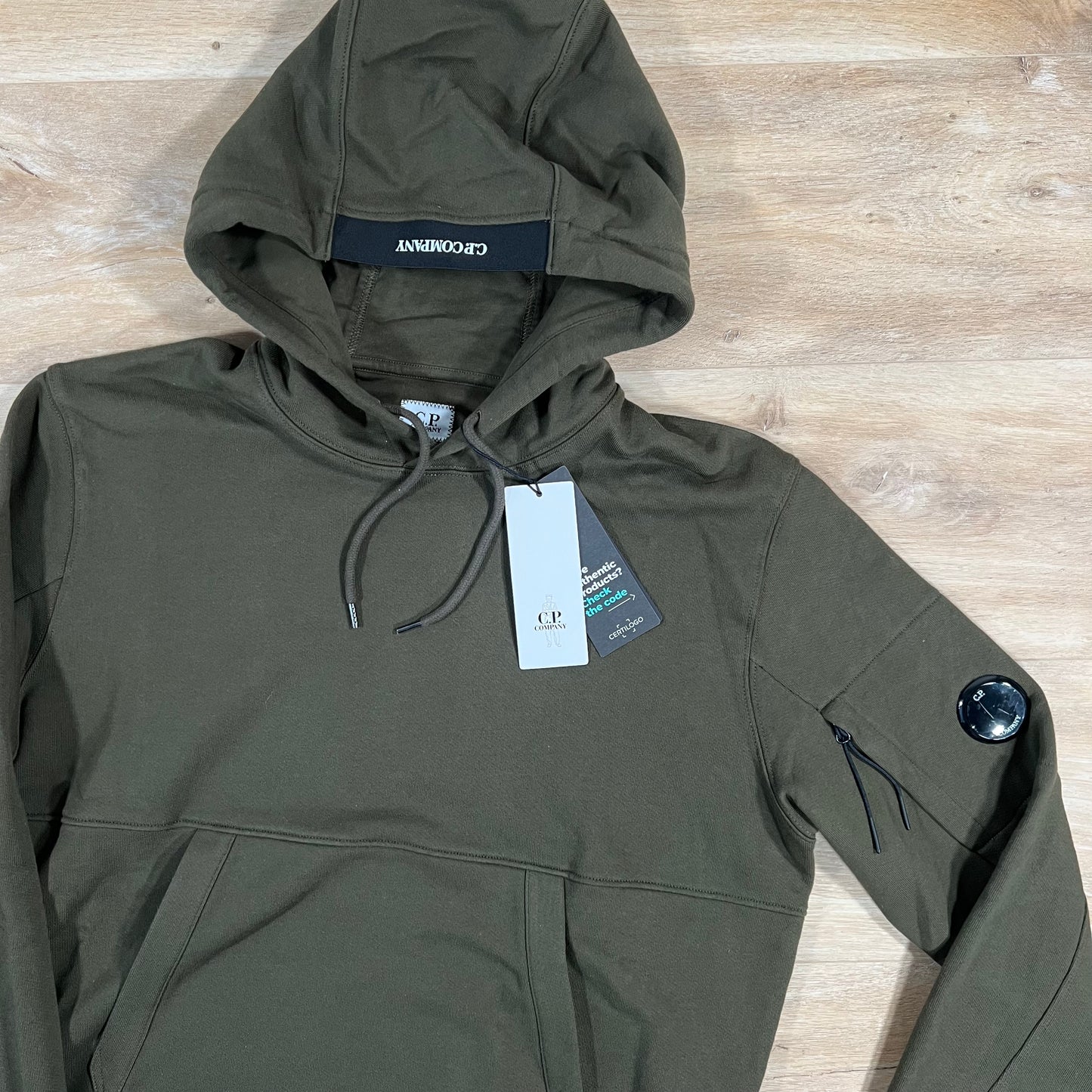 C.P. Company Diagonal Raised Lens Hoodie in Ivy Green