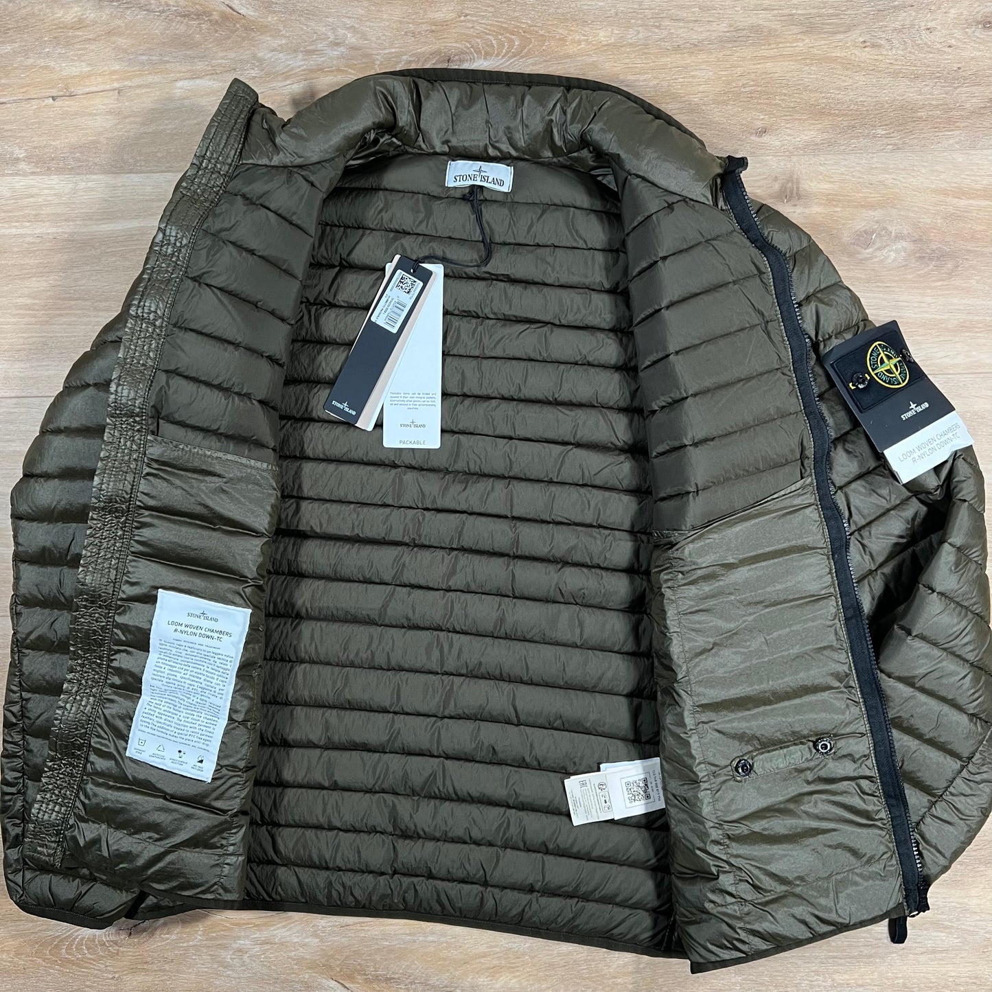 Stone Island Nylon Down-TC Jacket in Olive