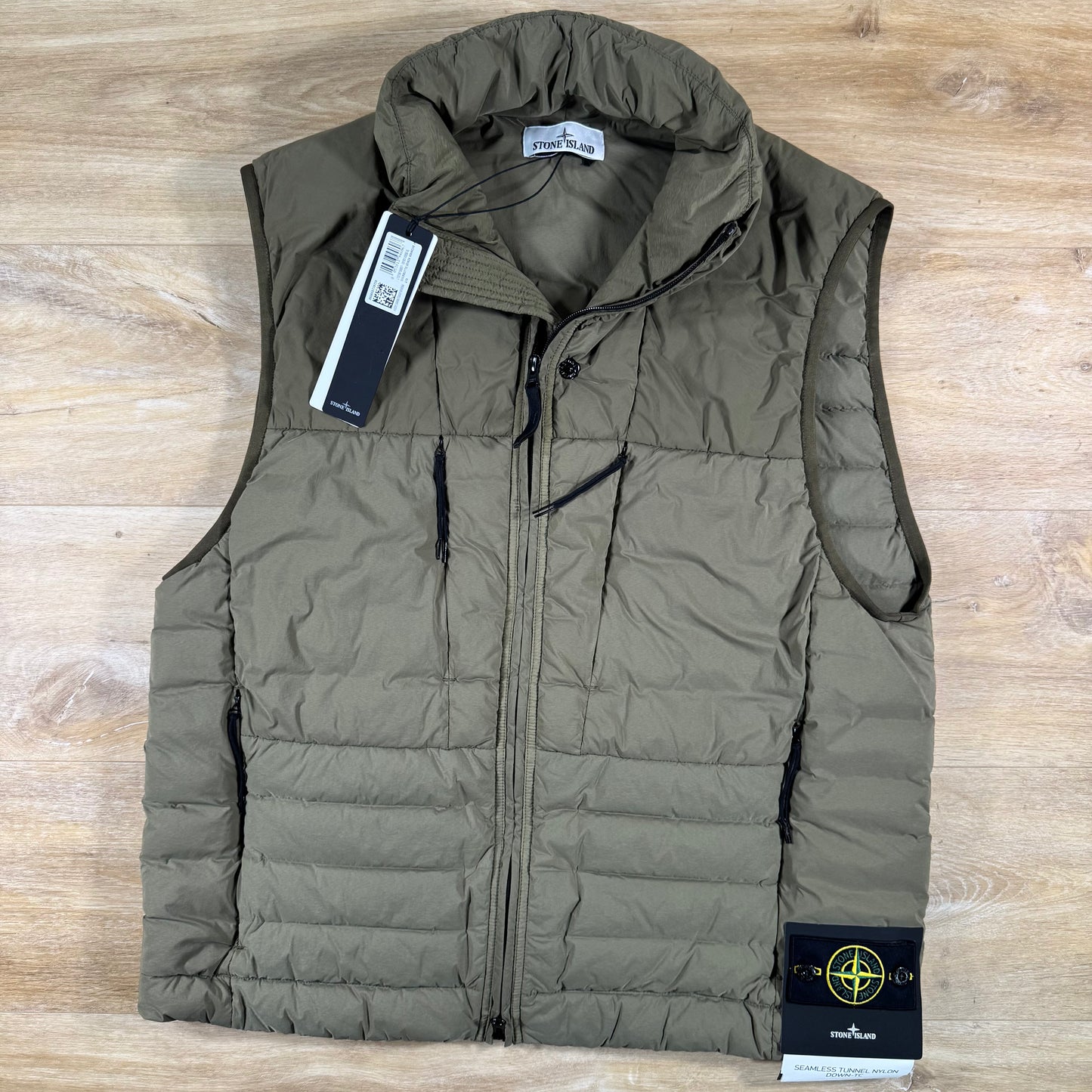 Stone Island Seamless Tunnel Nylon Down-TC Vest in Military Green