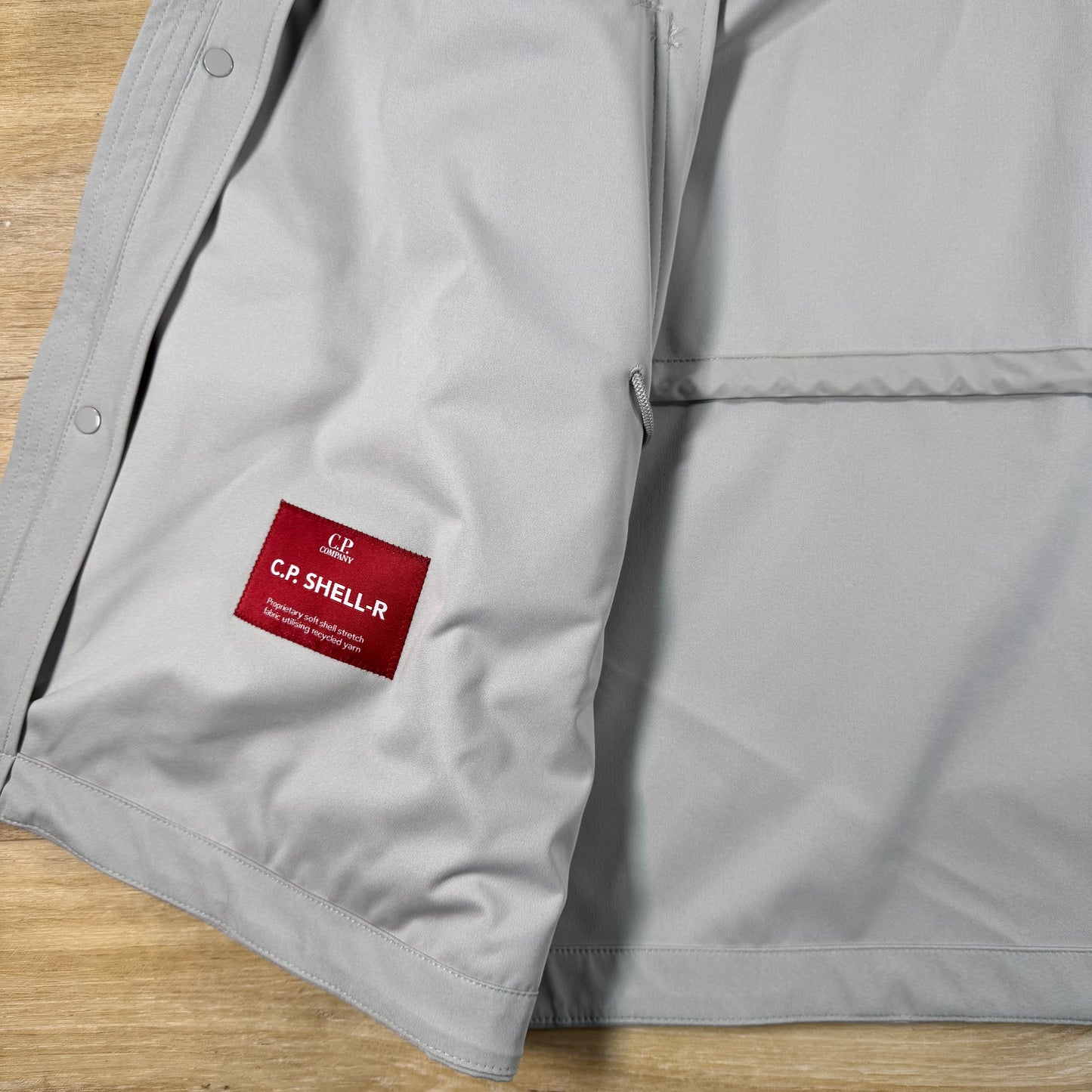 C.P. Company Shell-R Goggle Lens Jacket in Dove