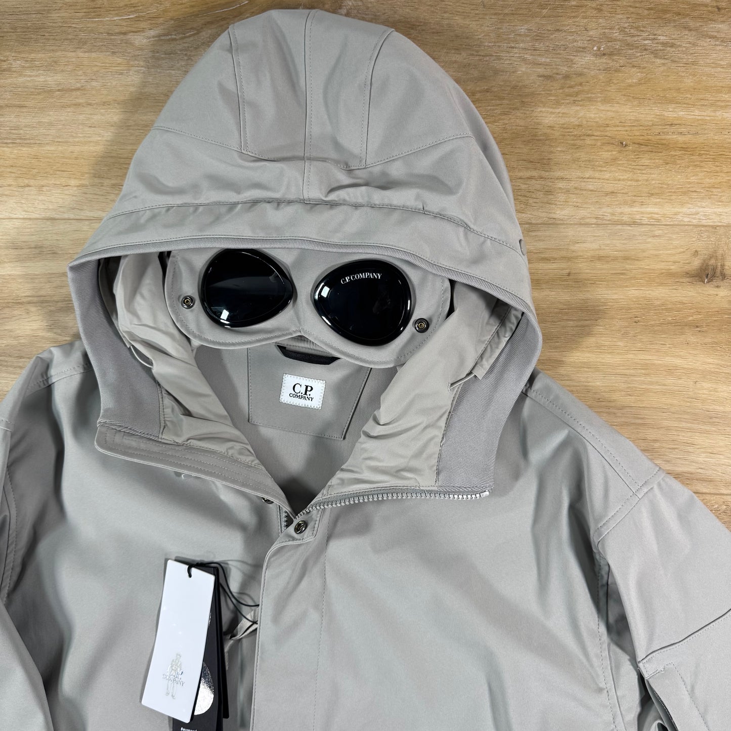 C.P. Company Shell-R Goggle Lens Jacket in Dove
