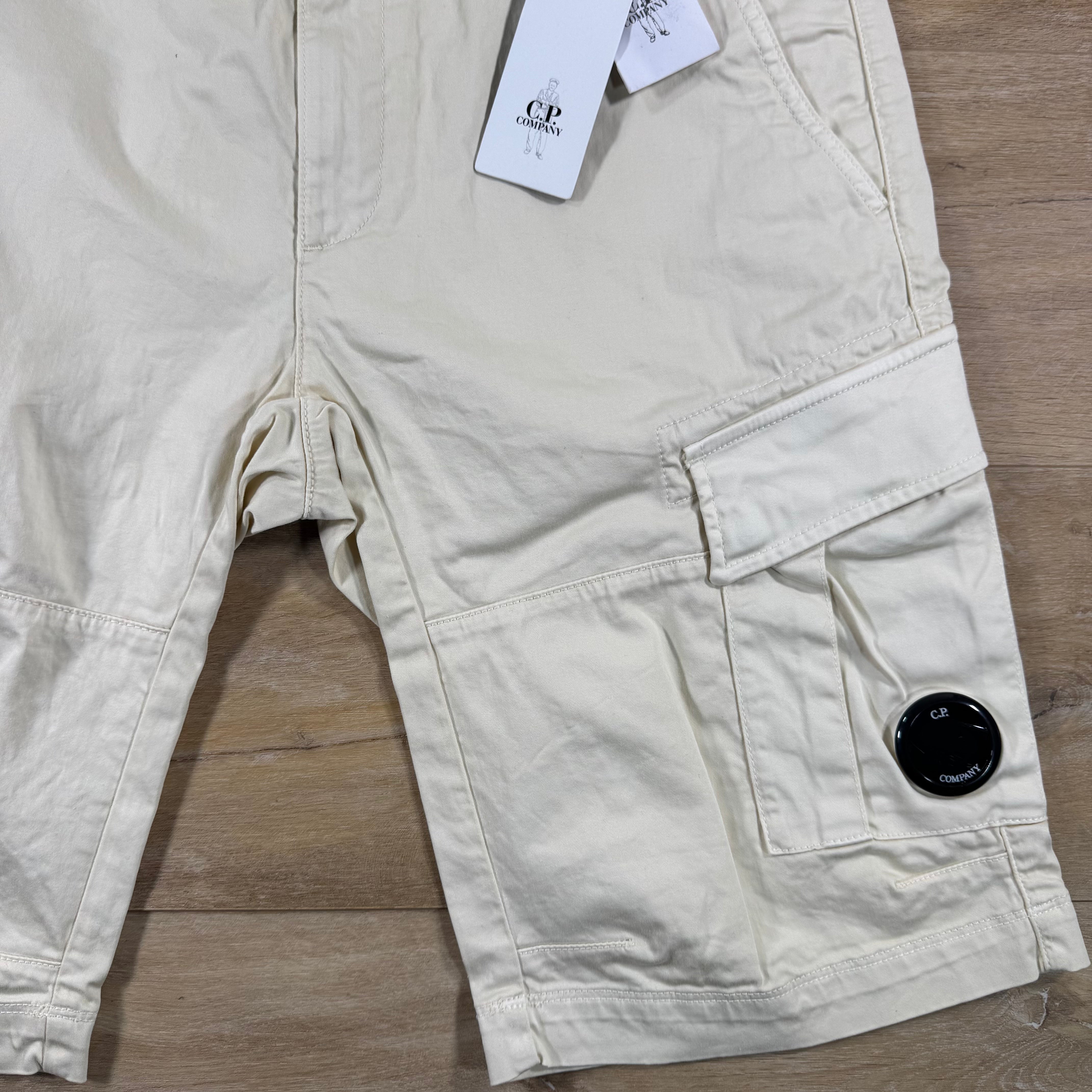 C.P. Company Stretch Sateen Cargo Lens Shorts in Frozen Dew