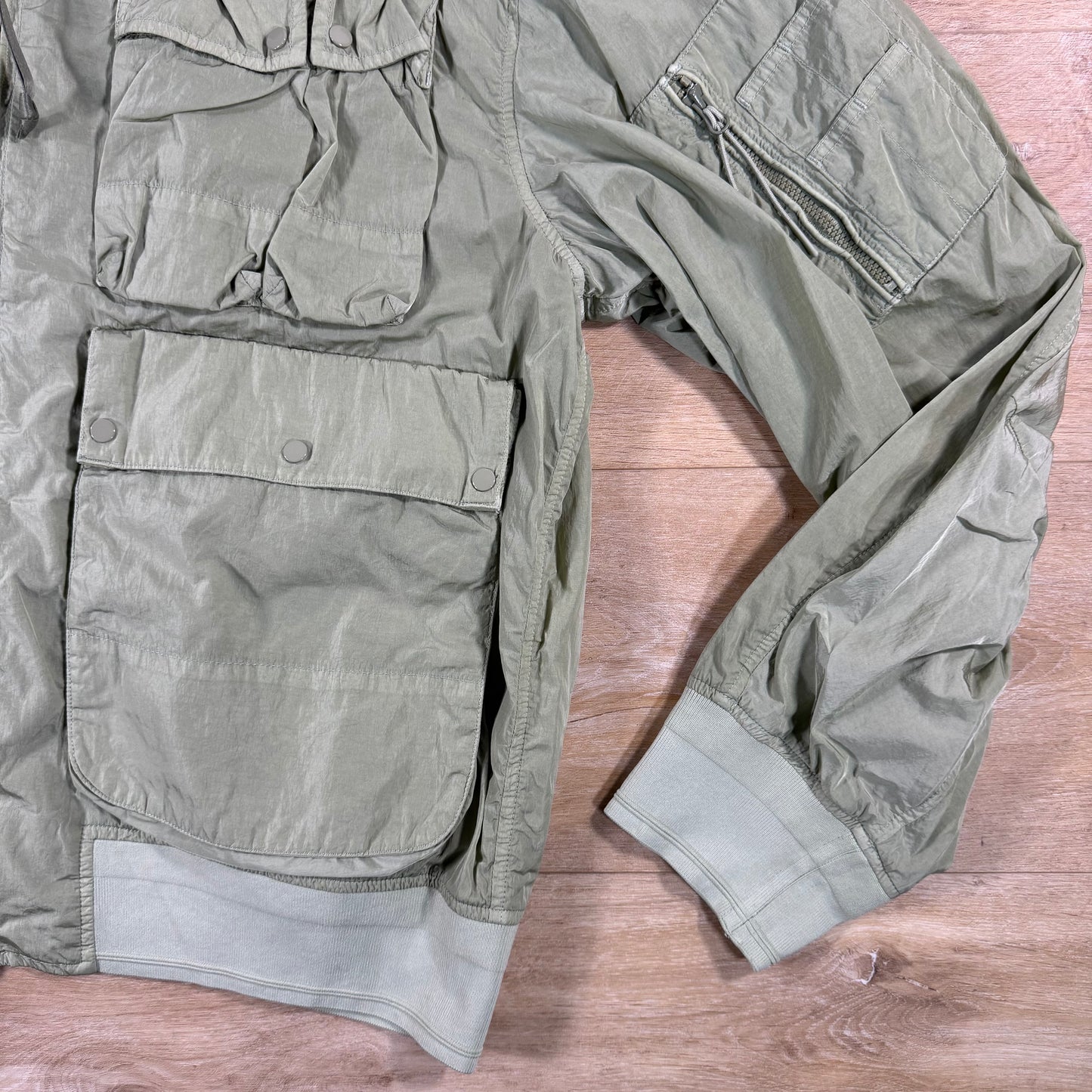 C.P. Company Chrome-R Goggle Jacket in Moss Gray - Green