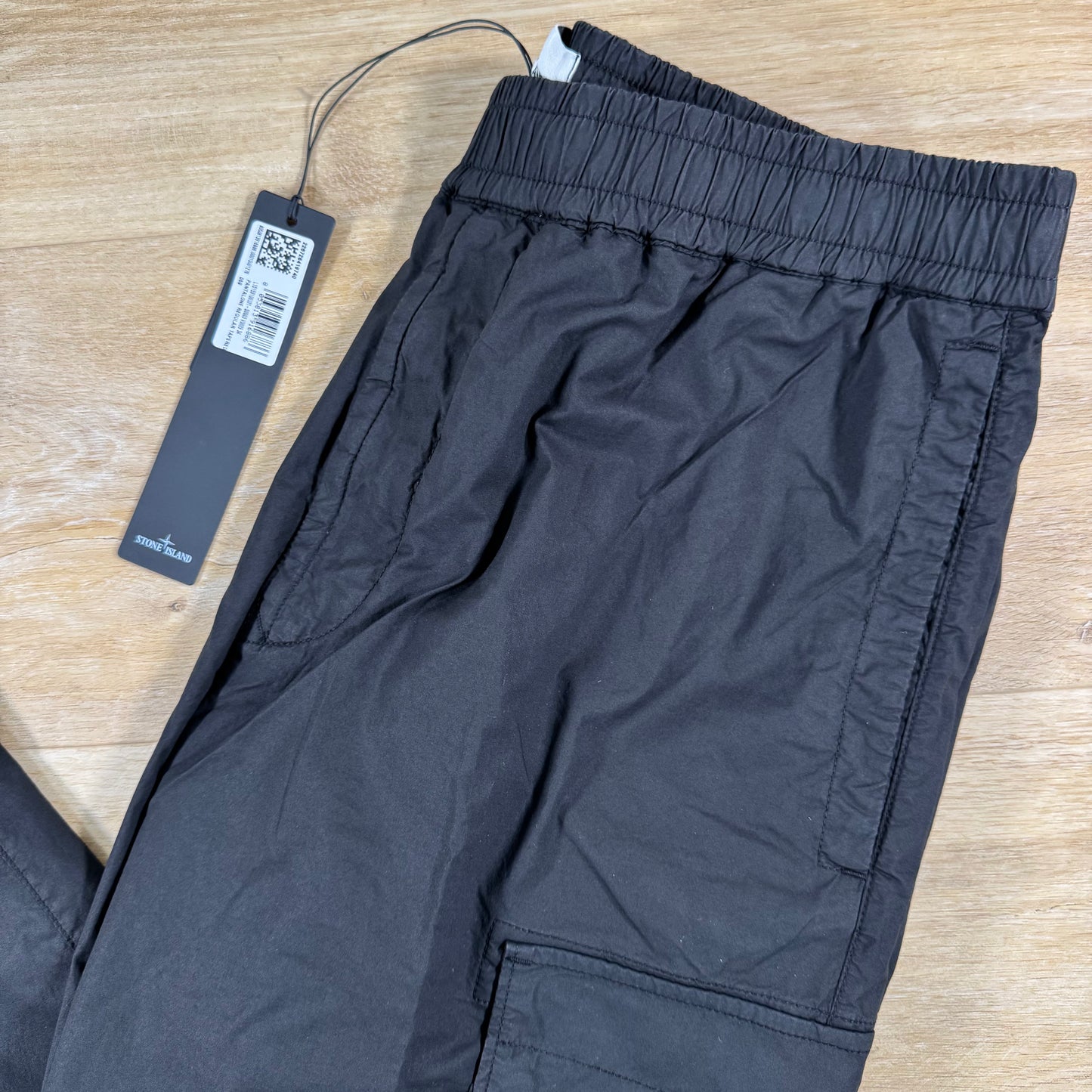 Stone Island Stretch Cotton Tela 'Paracadute' Cargo Pants in Black