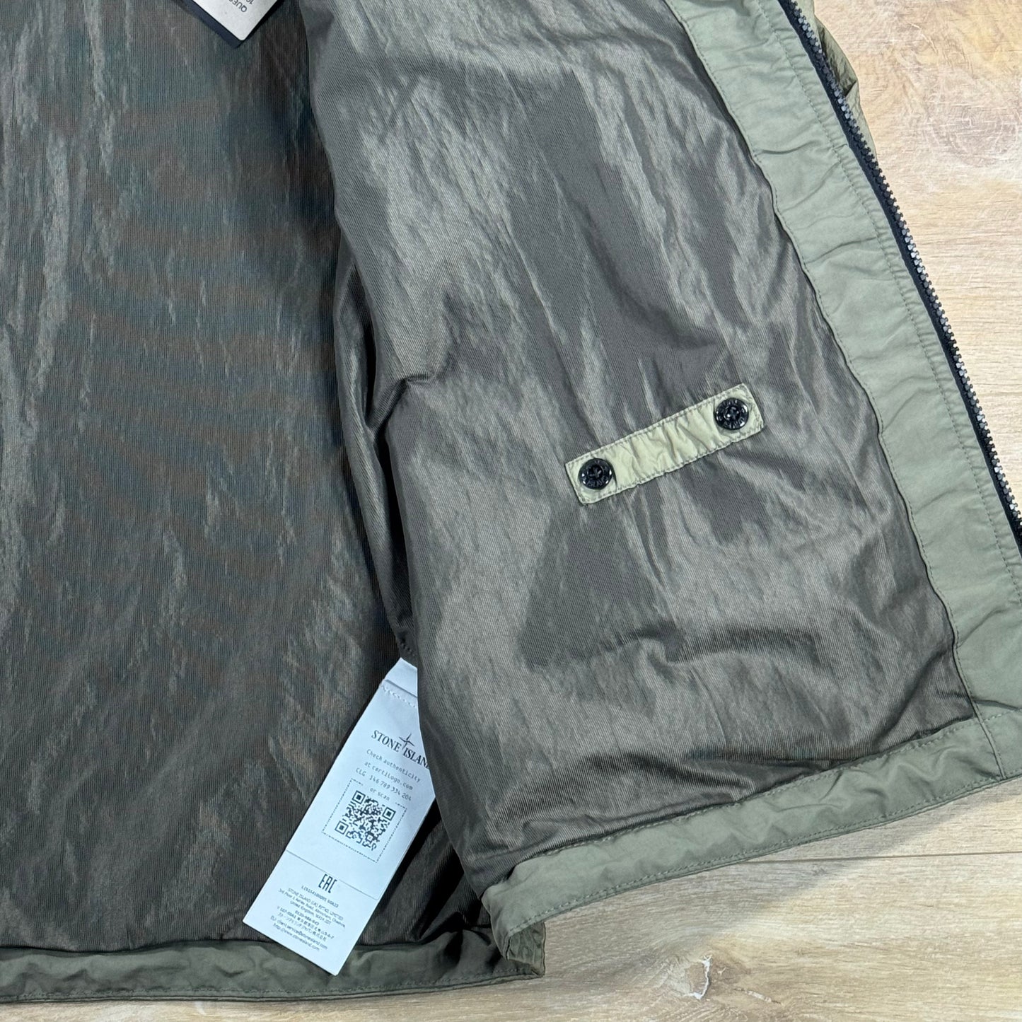 Stone Island Crinkle Reps NY Hooded Jacket in Military Green