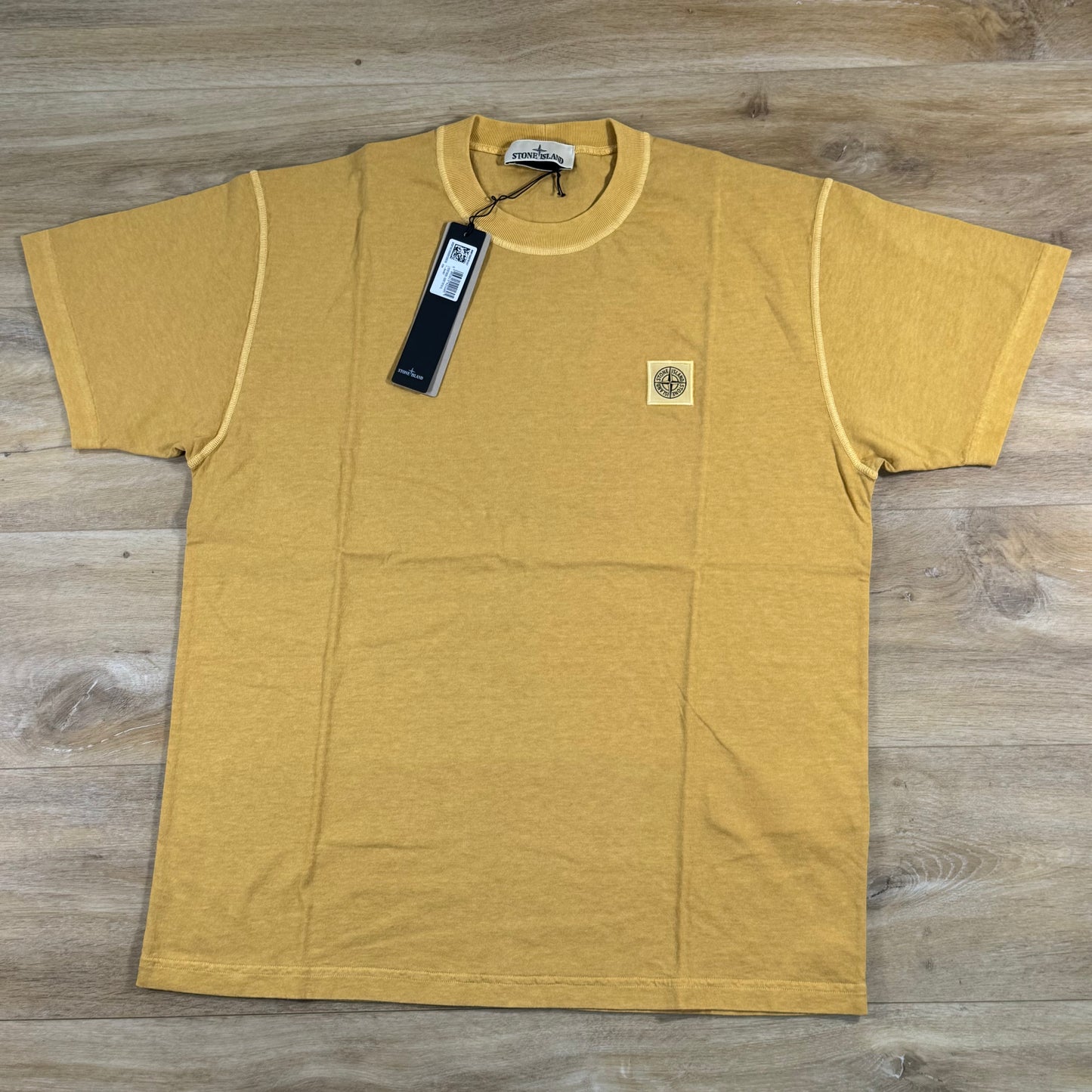 Stone Island Fissato Effect Patch Logo T-Shirt in Mustard