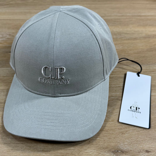 C.P. Company Gabardine Logo Cap in Dove