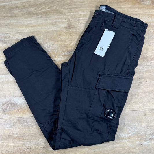 Stone Island Stretch Sateen Ergonomic Lens Cargo Pants in Black