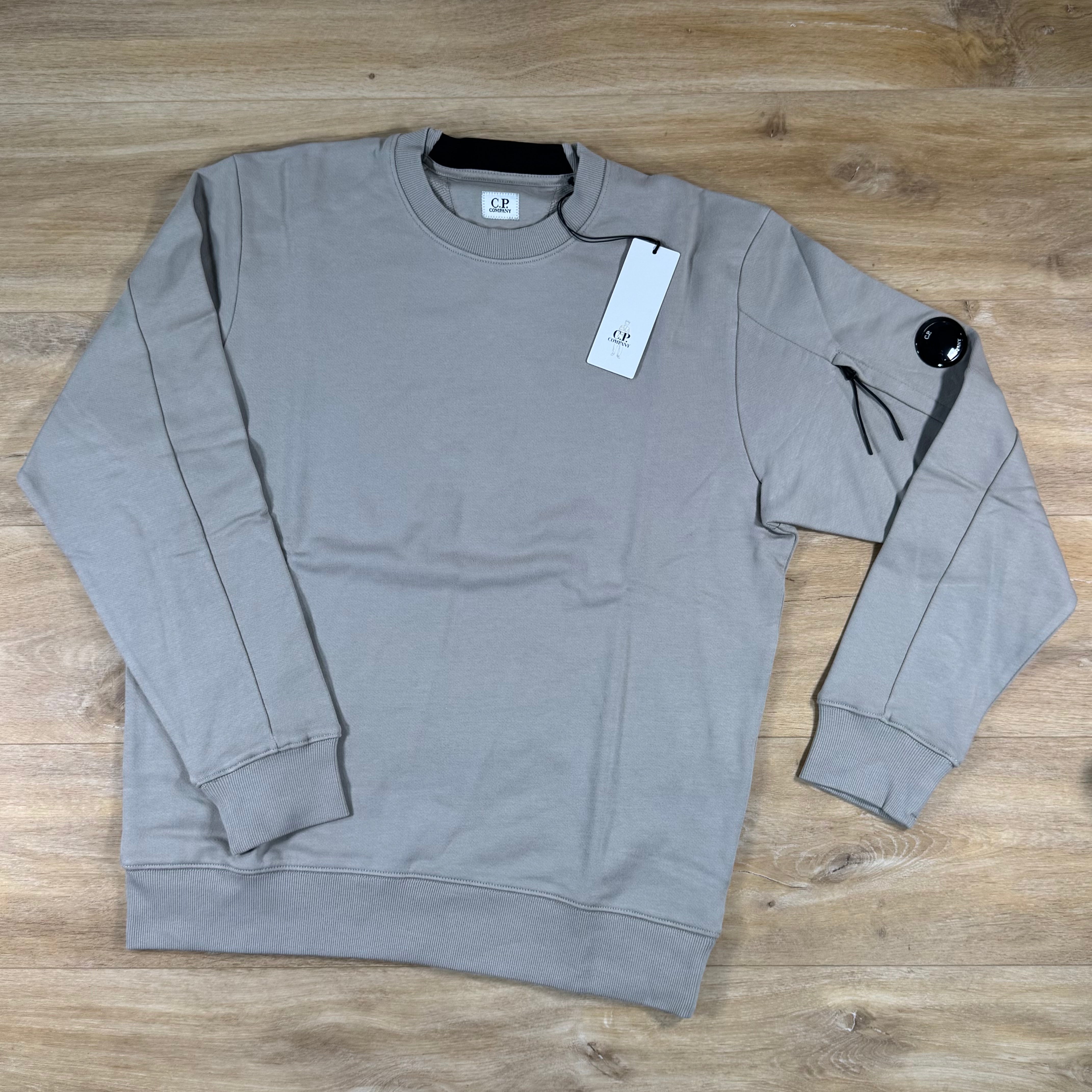 C.P. Company Diagonal Raised Fleece Crewneck Lens Sweatshirt in Dove