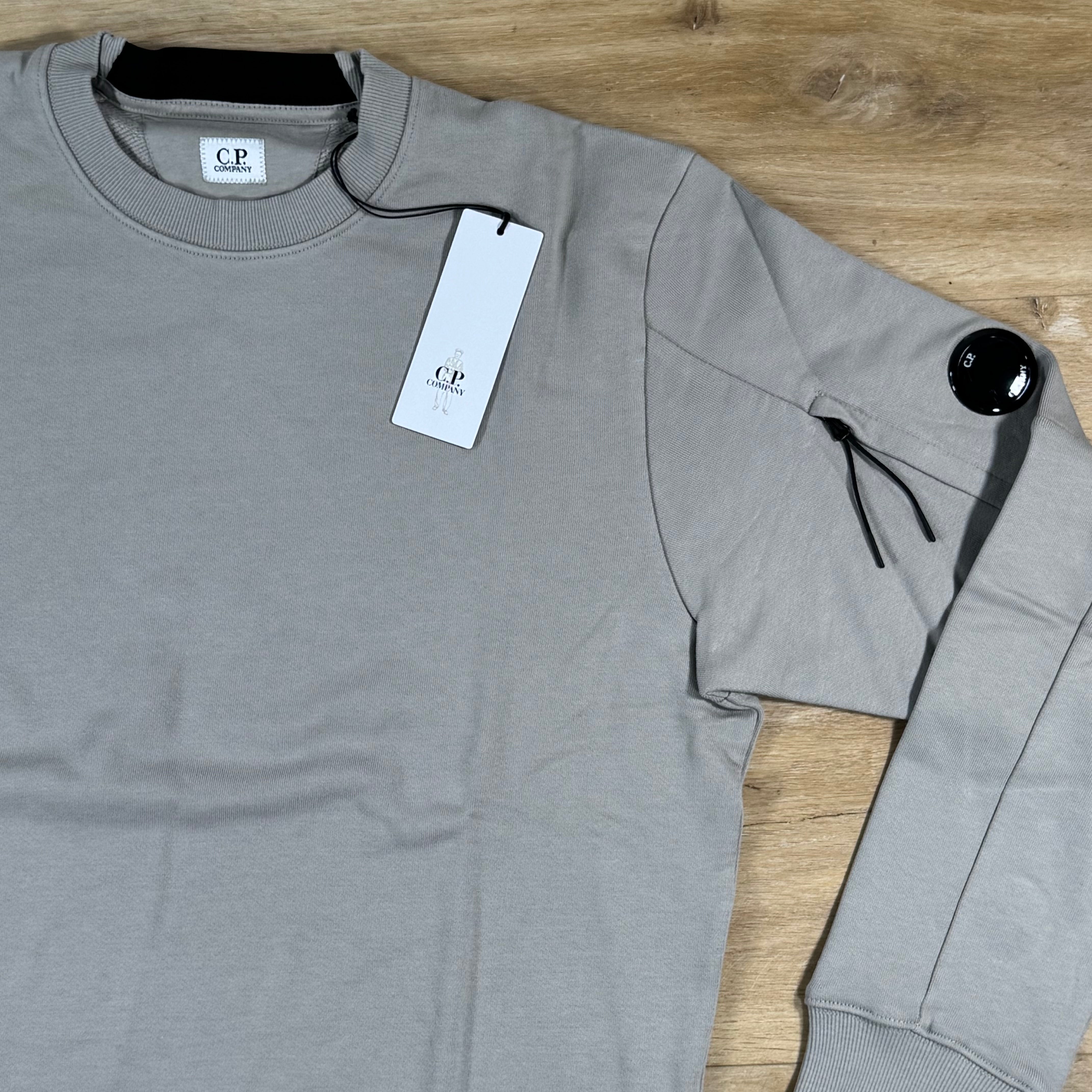 C.P. Company Diagonal Raised Fleece Crewneck Lens Sweatshirt in Dove