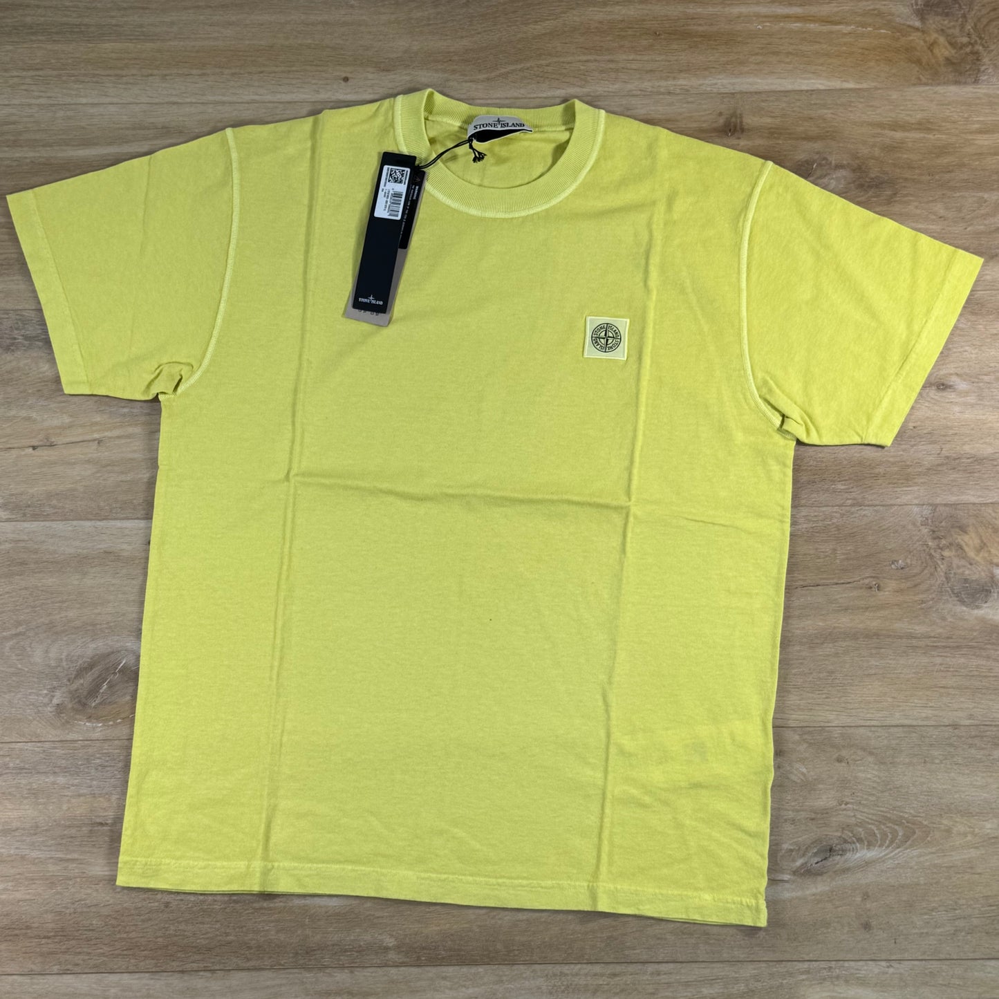 Stone Island Fissato Effect Patch Logo T-Shirt in Lemon