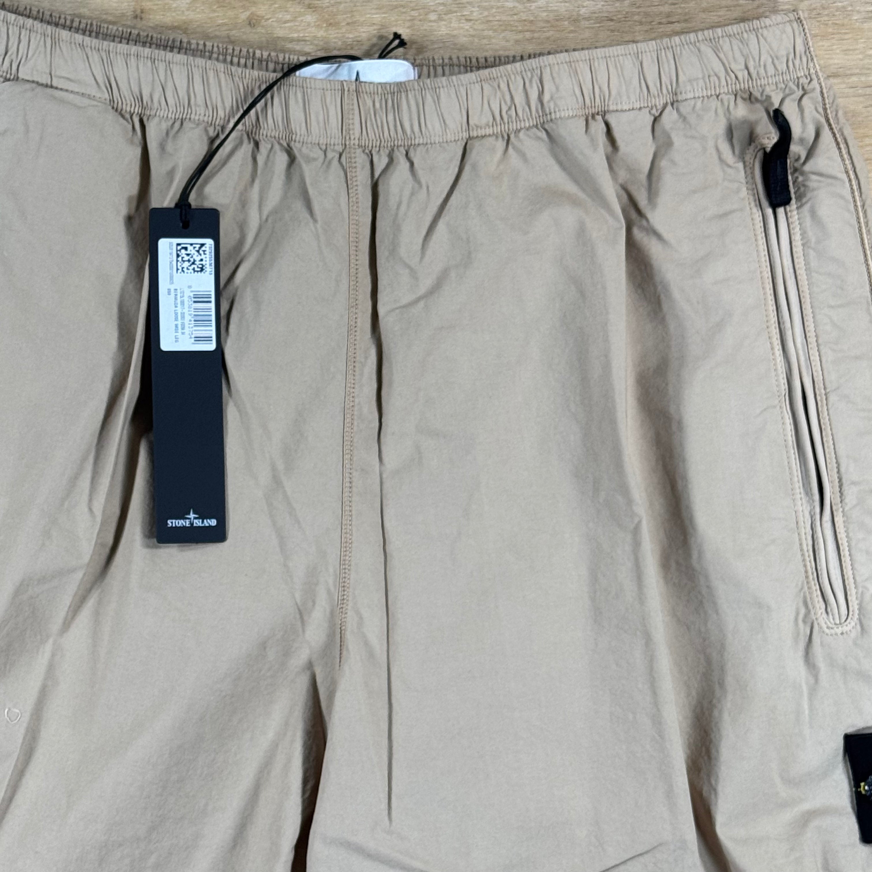Stone Island Stretch Cotton Tela 'Paracadute' Wide-Leg Shorts in Desert