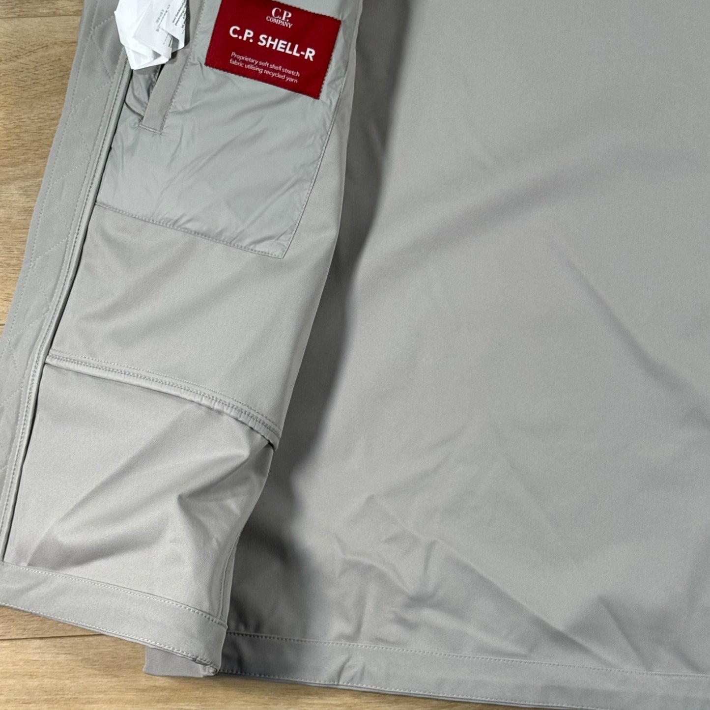 C.P. Company Shell-R Goggle Jacket in Dove