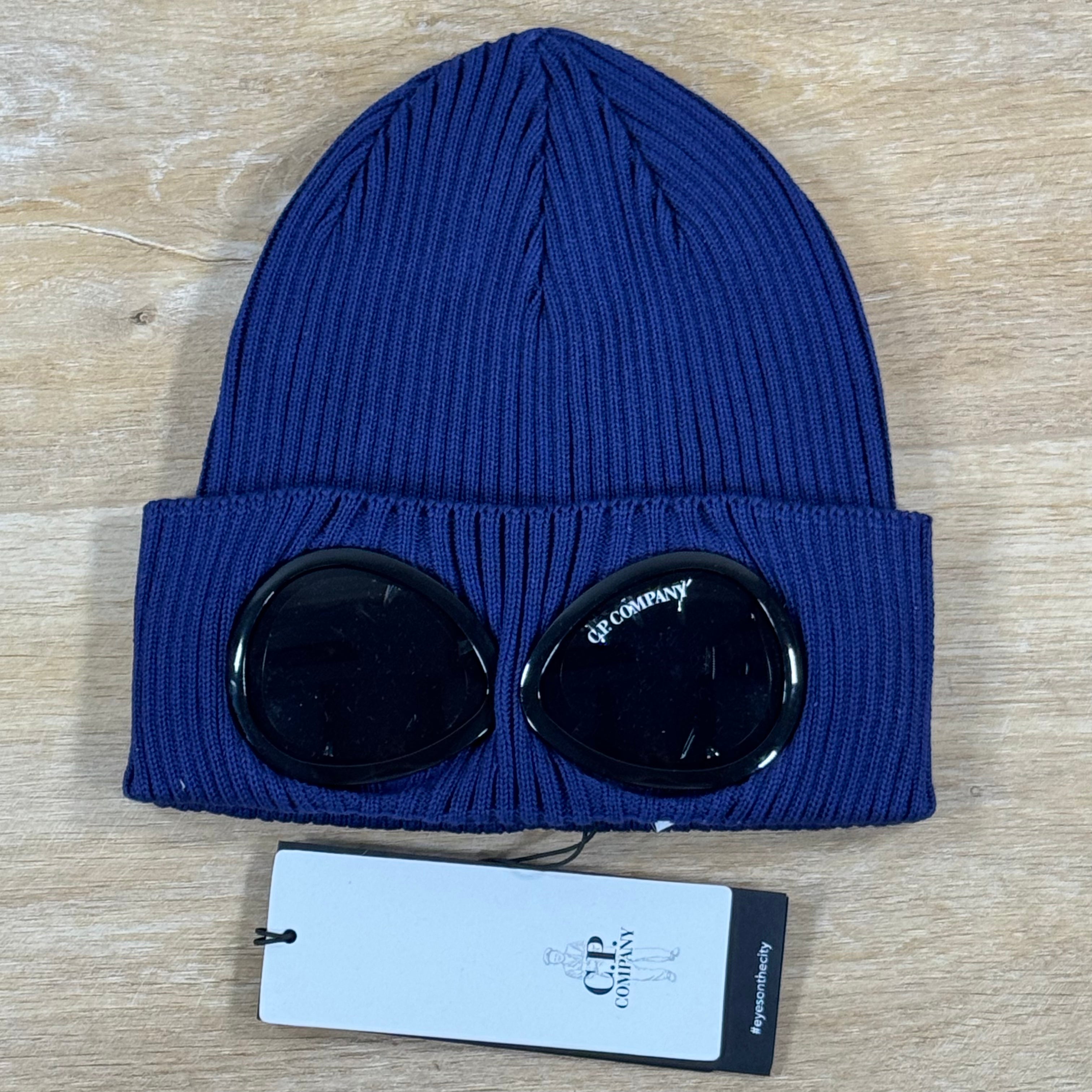 C.P. Company Cotton Goggle Beanie in Blueprint