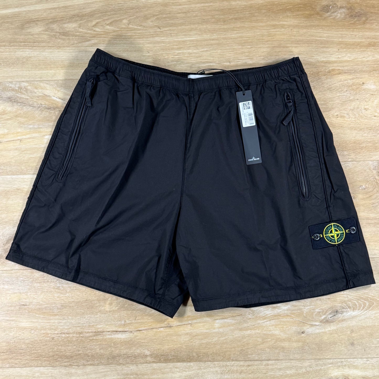 Stone Island Stretch Cotton Tela 'Paracadute' Wide-Leg Shorts in Black