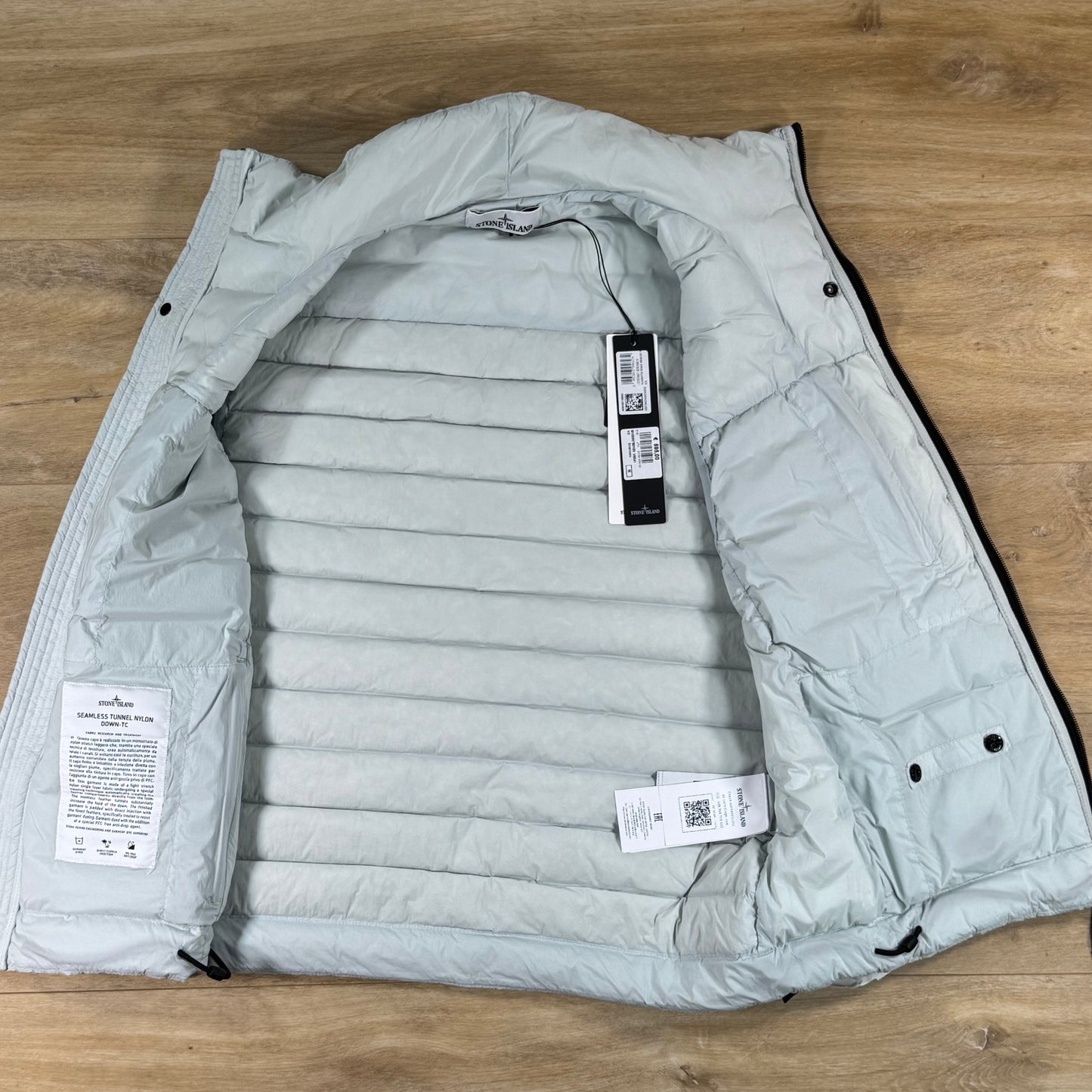 Stone Island Seamless Tunnel Nylon Down-TC Vest in Sky Blue
