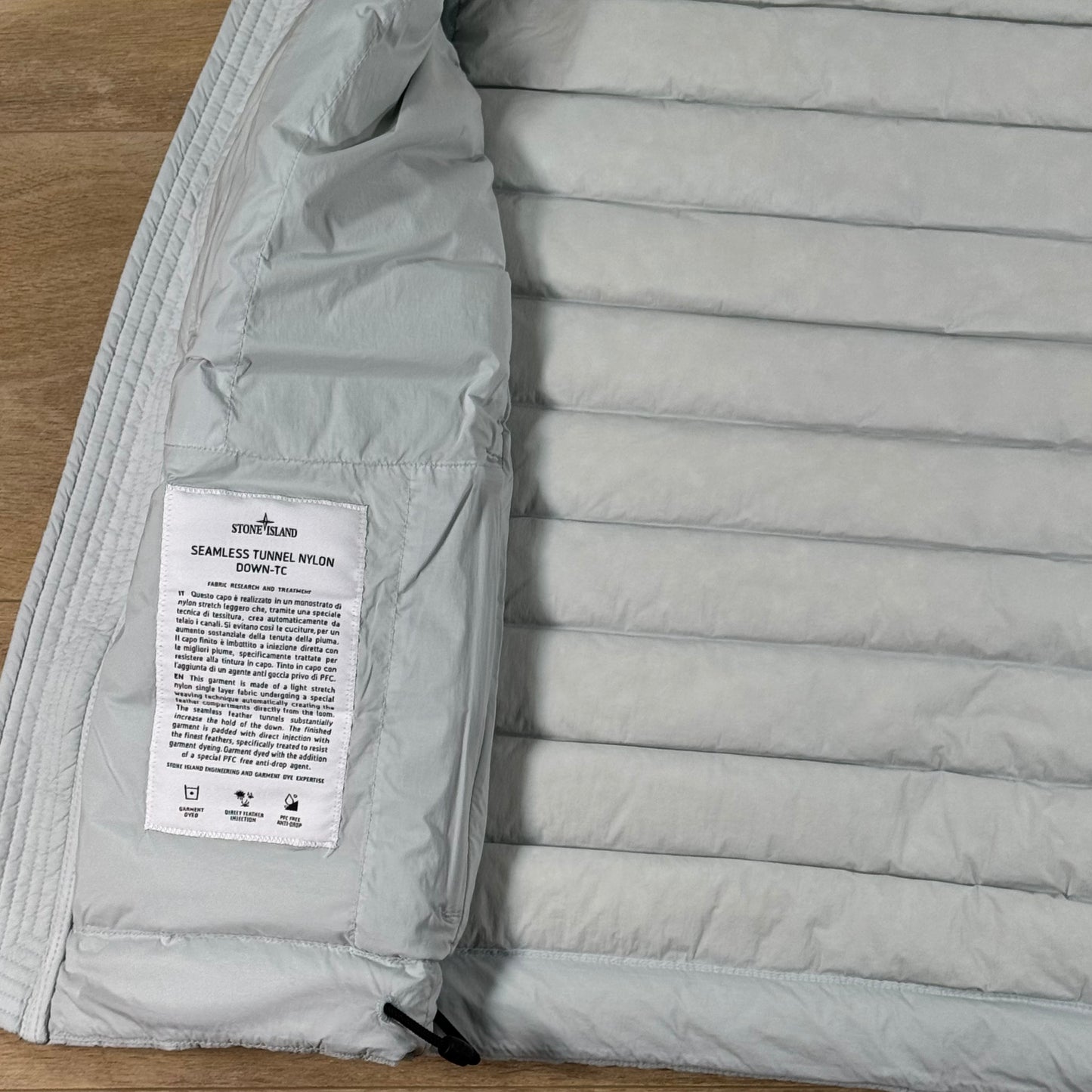 Stone Island Seamless Tunnel Nylon Down-TC Vest in Sky Blue