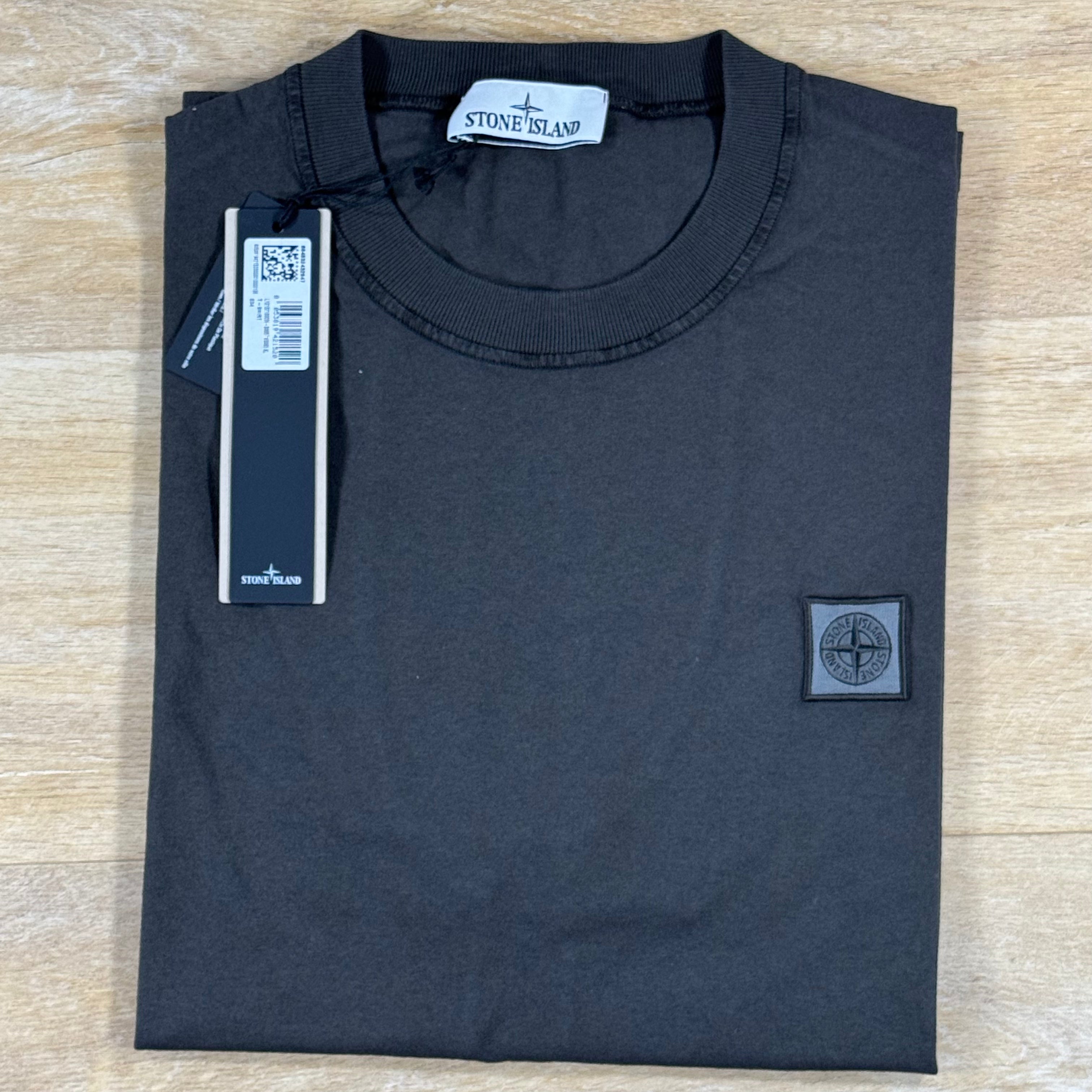 Stone Island Fissato Effect Patch Logo T-Shirt in Charcoal Grey