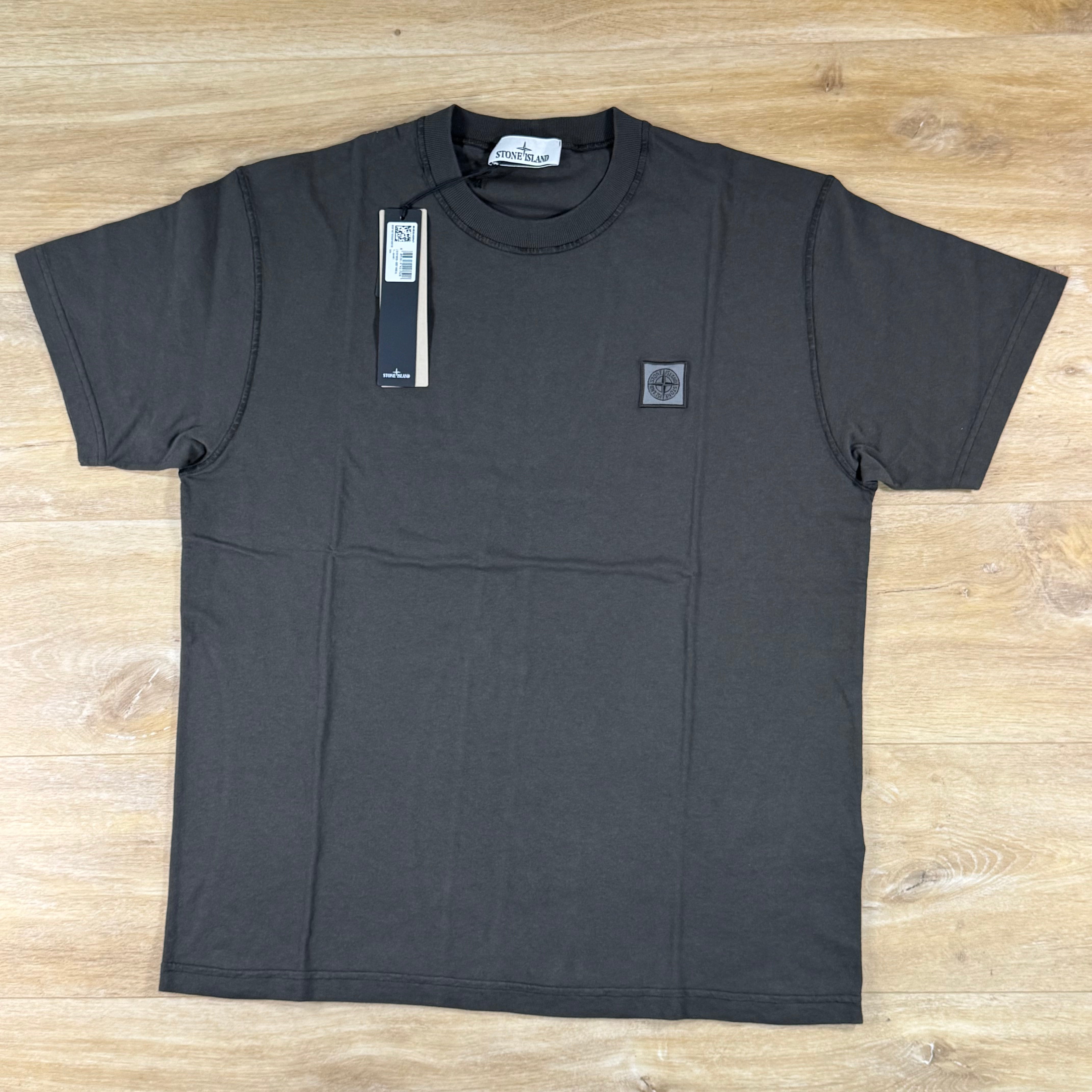 Stone Island Fissato Effect Patch Logo T-Shirt in Charcoal Grey