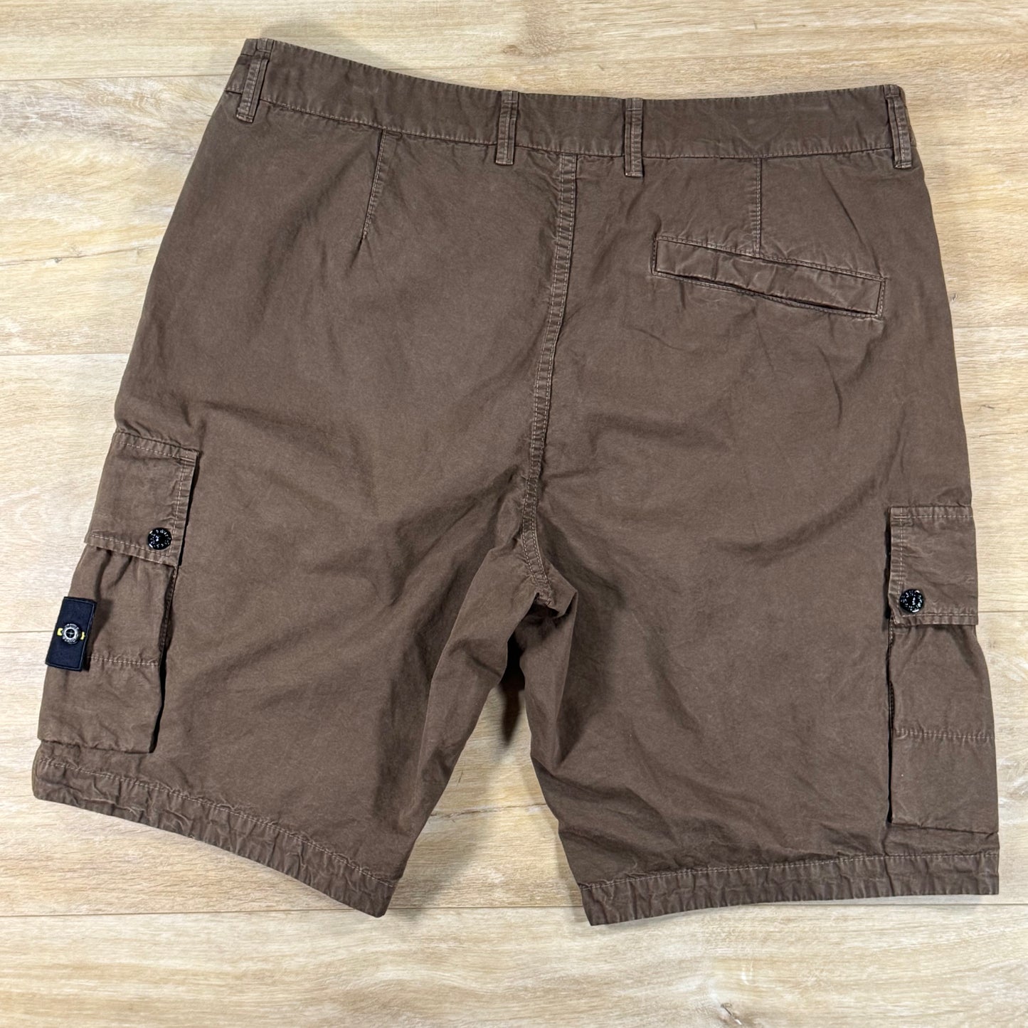 Stone Island Brushed Canvas 'Old Effect' Cargo Shorts in Umber - Brown