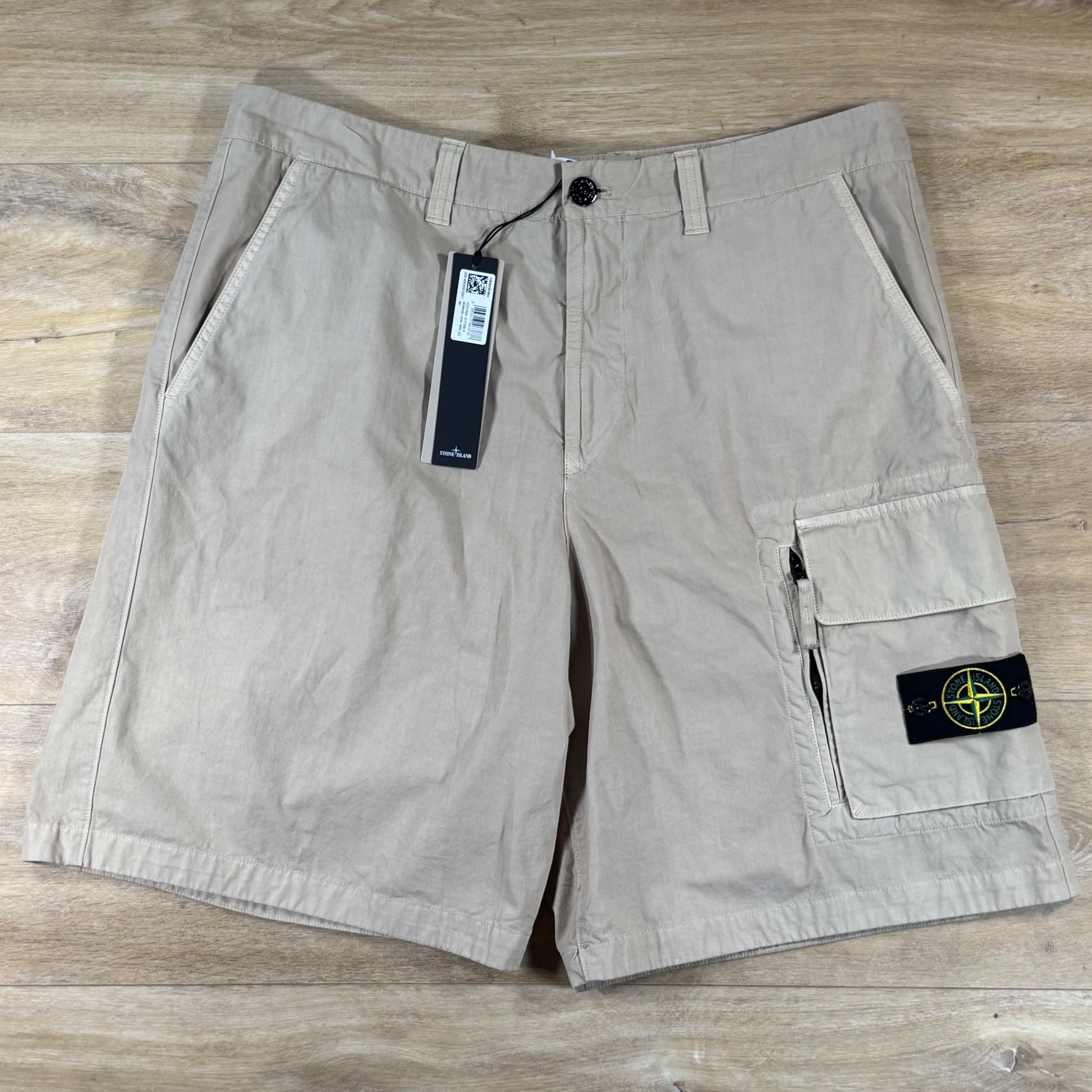 Stone Island Canvas Weave Wide-Leg Loose Fit Cargo Shorts in Desert