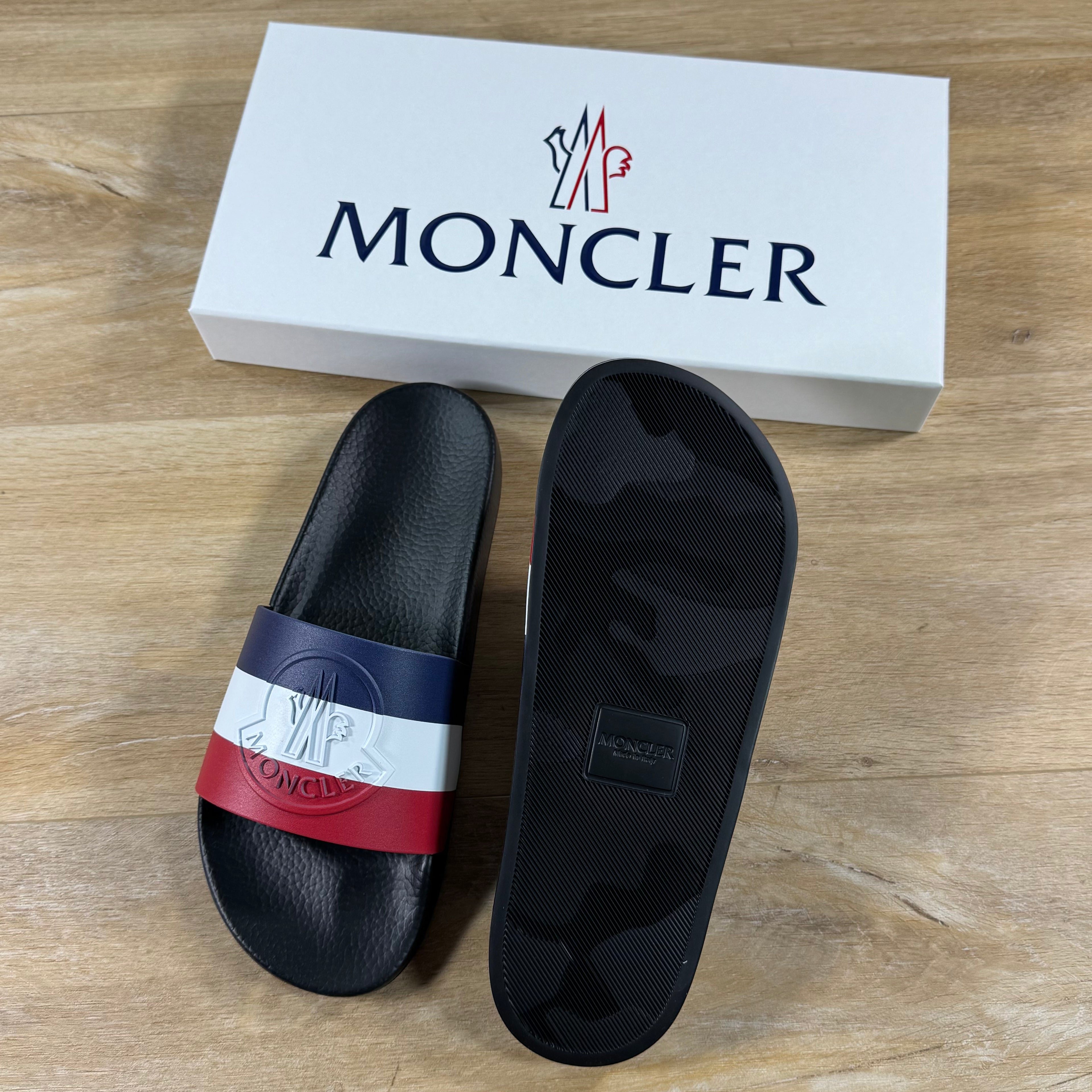 Moncler Basile Slides in Black