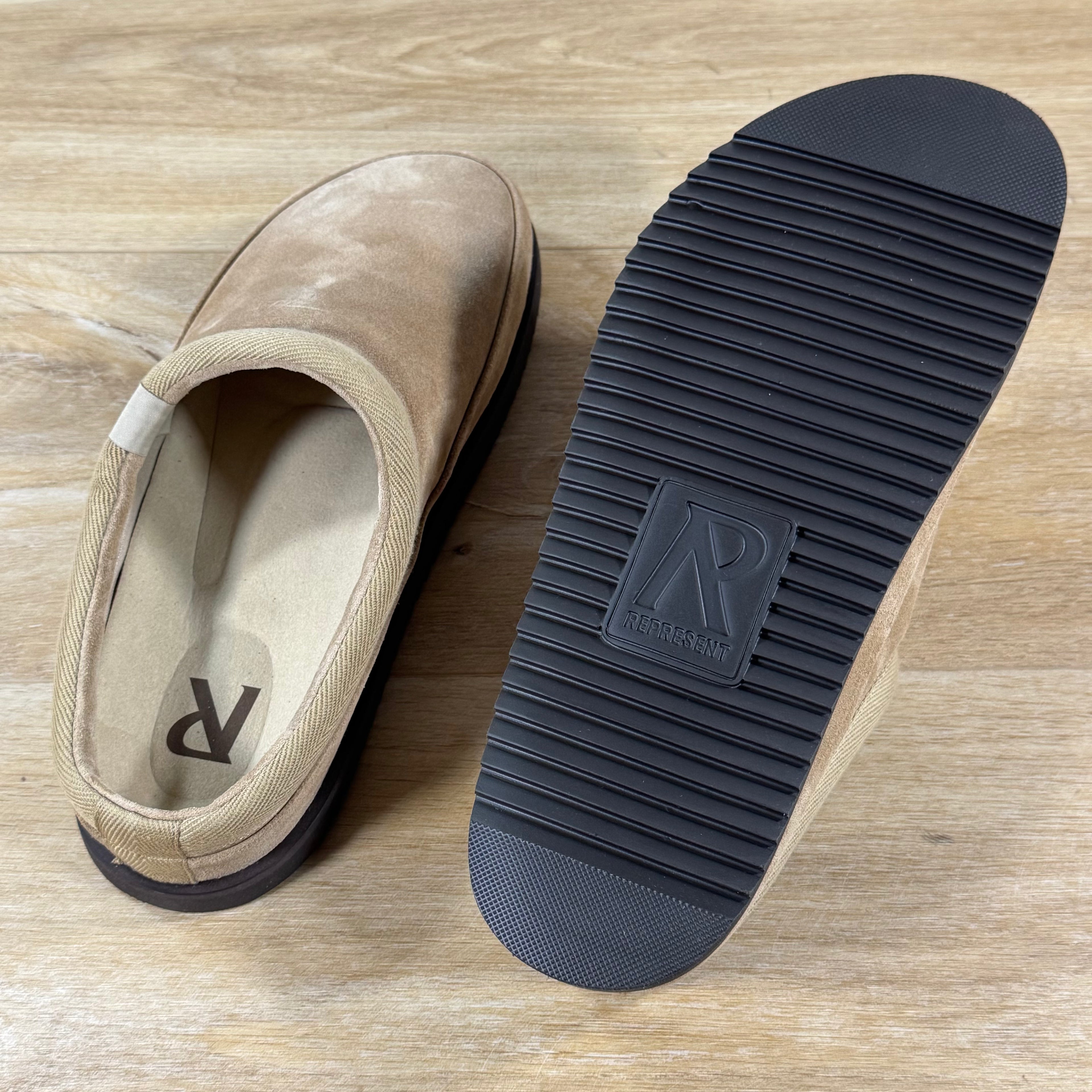 Represent Summer Mule Suede in Sand